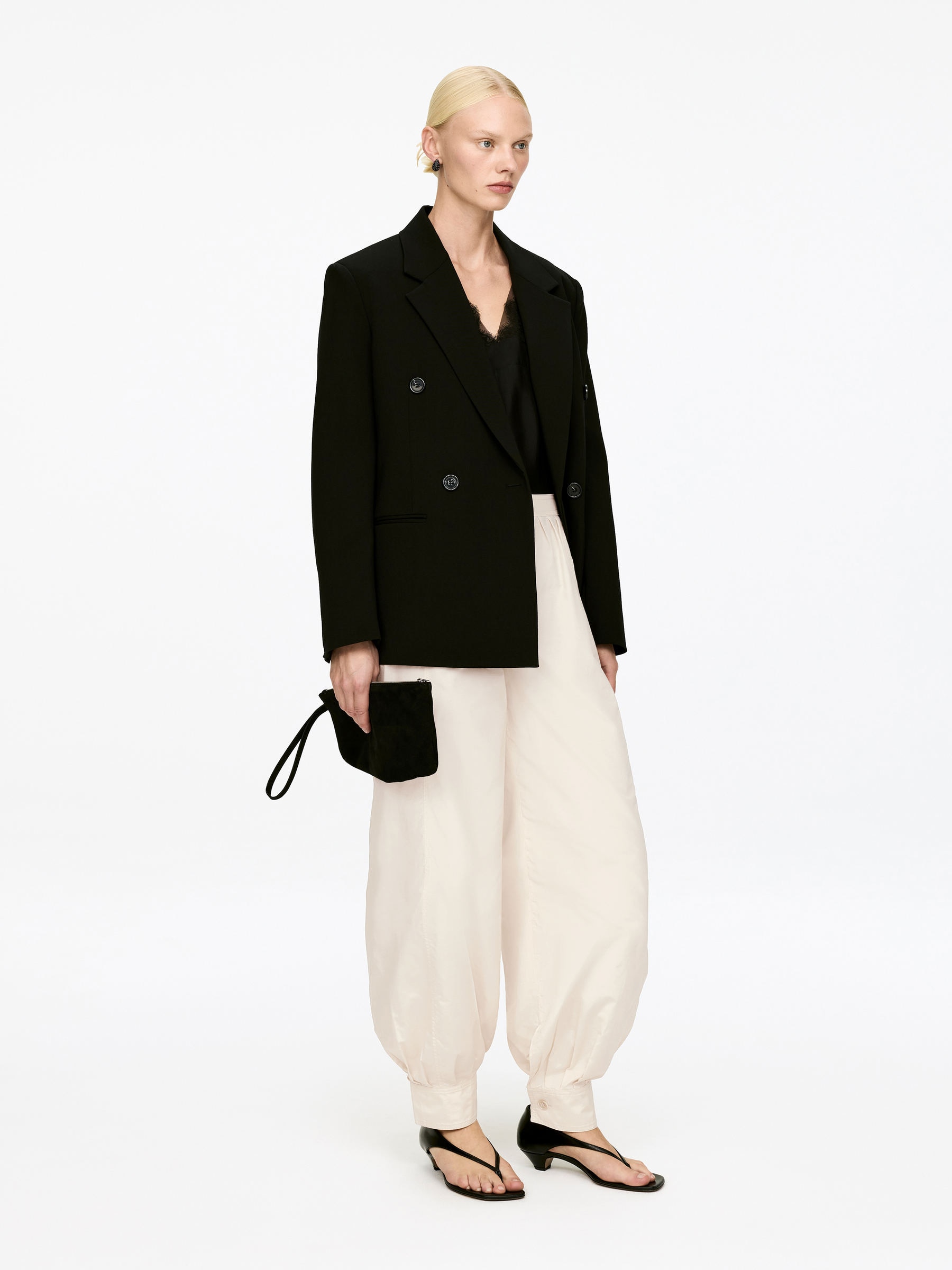 Hose mit Bubble-Saum - Beige - Loose Fit - Damen - StillMedia/Lookbook - 3