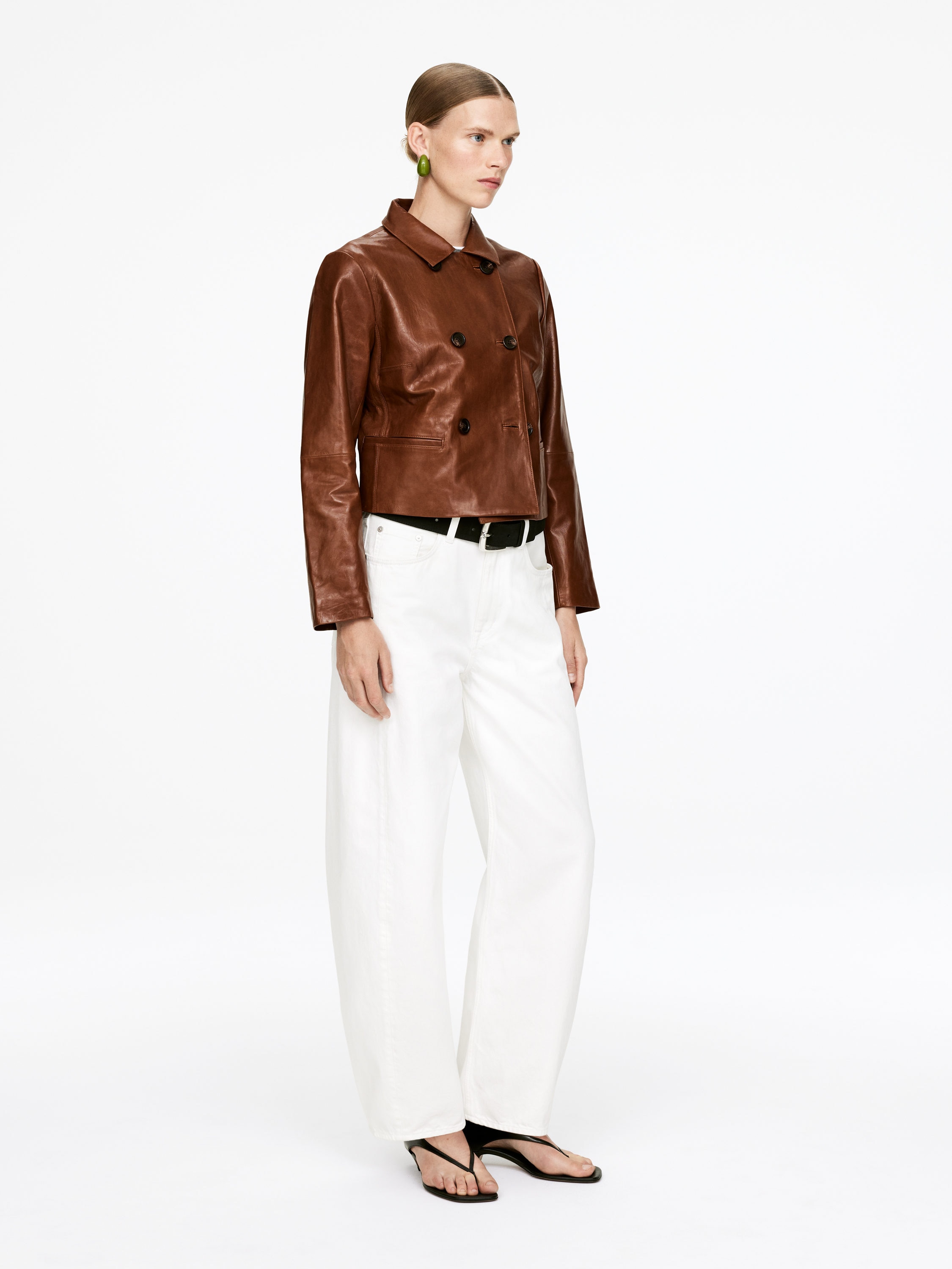 Double-Breasted Leather Jacket - Brown - Regular fit - Women - StillMedia/Lookbook - 4