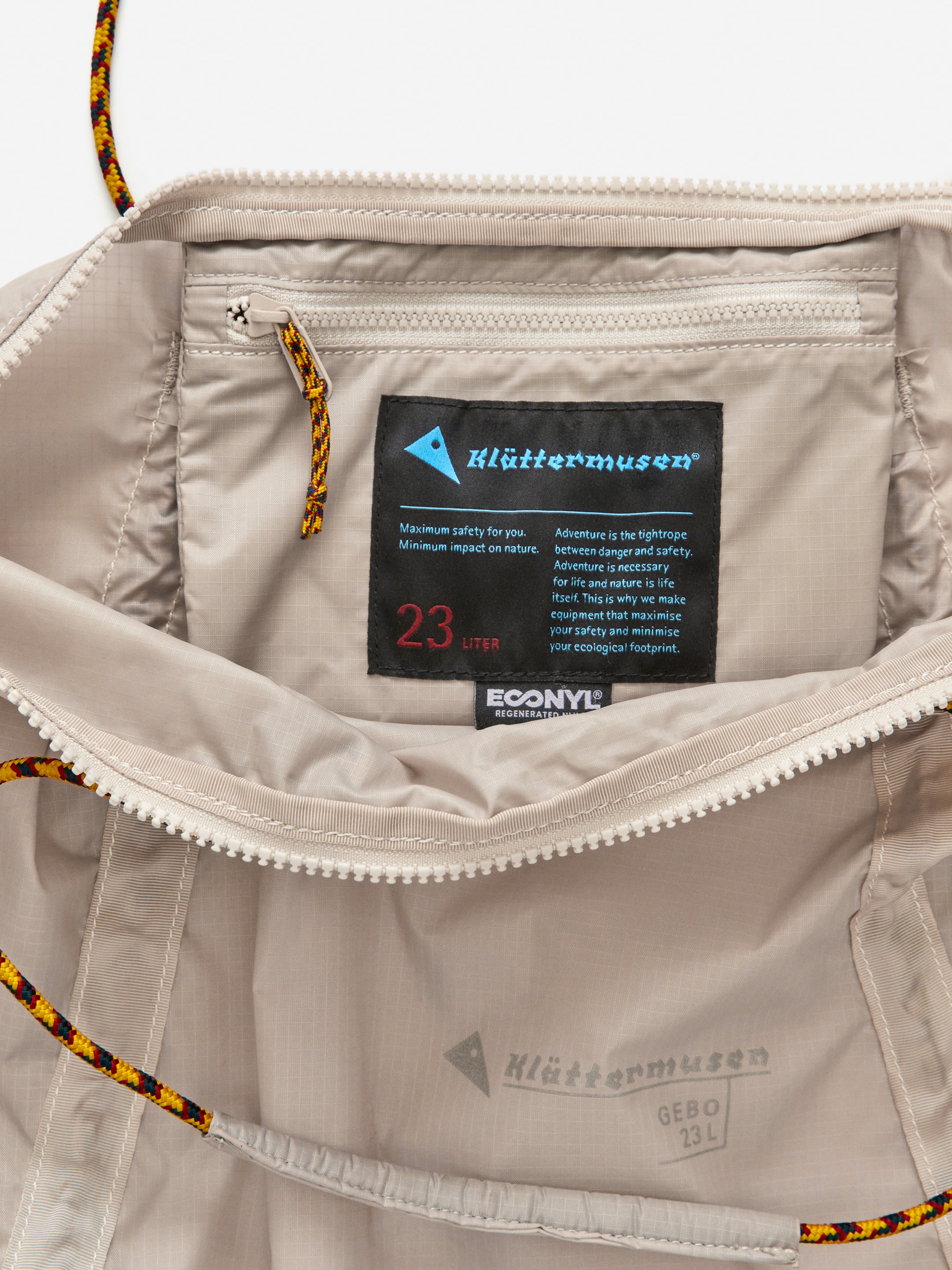 Klättermusen Gebo shopper - Kittgrå - Men - StillMedia/DescriptiveDetail - 3