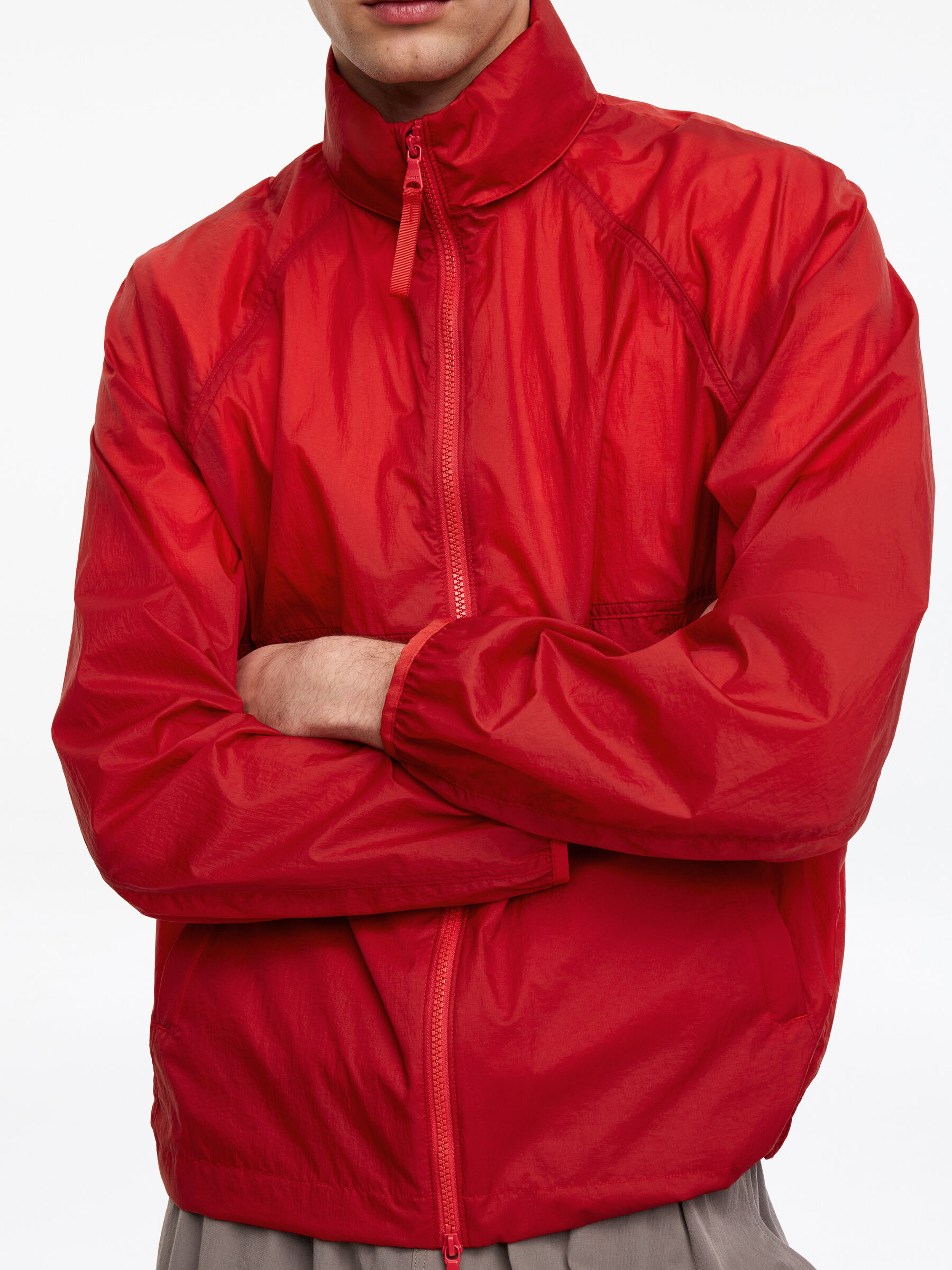 Minimalistischer Windbreaker - Rot - Regular Fit - Men - StillMedia/Lookbook - 6