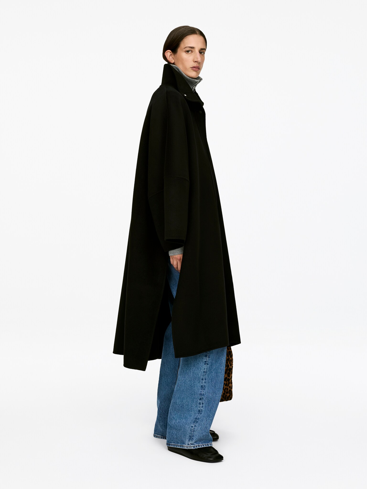 Doublé Wool-Blend Cape - Svart - 4