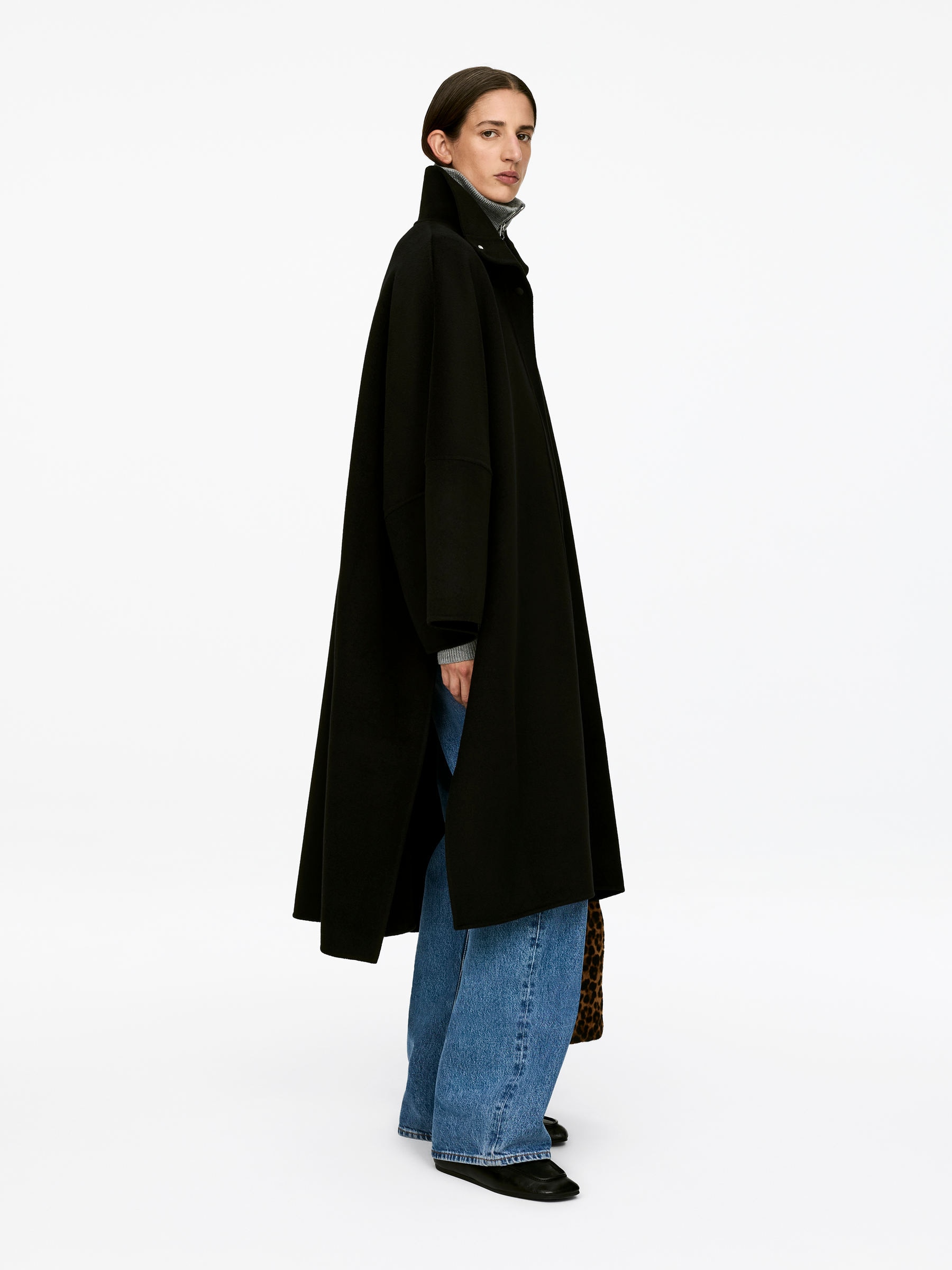 Doublé Wool-Blend Cape - Black - Oversized - Women - StillMedia/Lookbook - 2