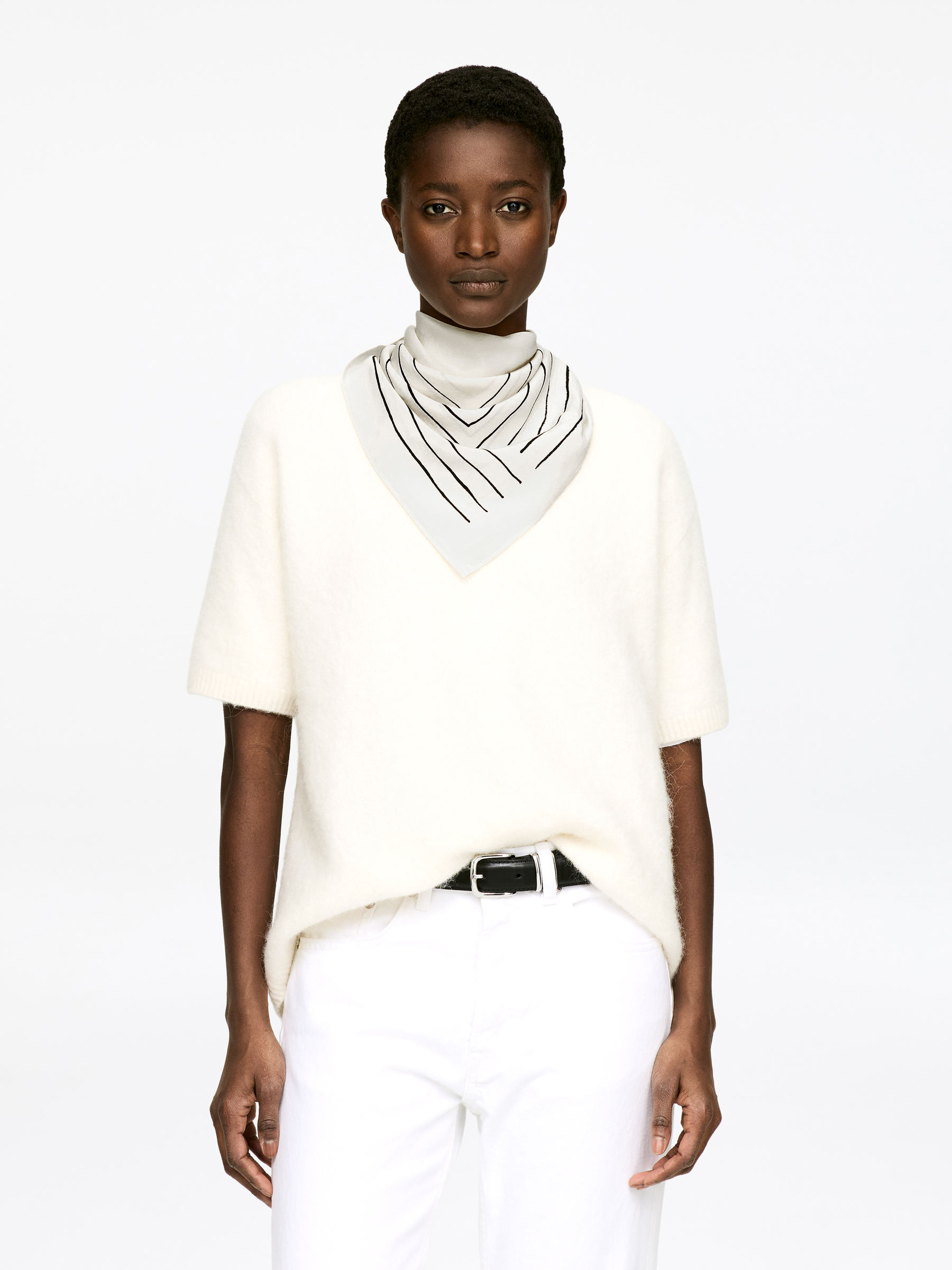 Printed Silk Scarf - White/Black - Women - StillMedia/Lookbook - 5