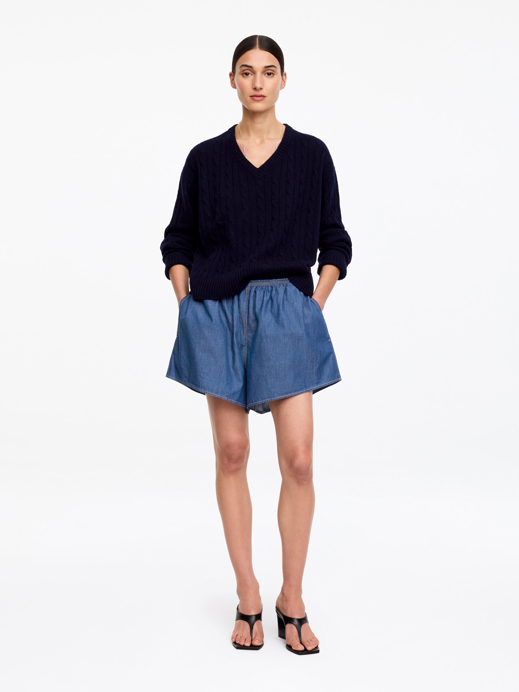 Denim Pull-On Shorts - Blue - Regular fit - Women - StillMedia/Lookbook - 3