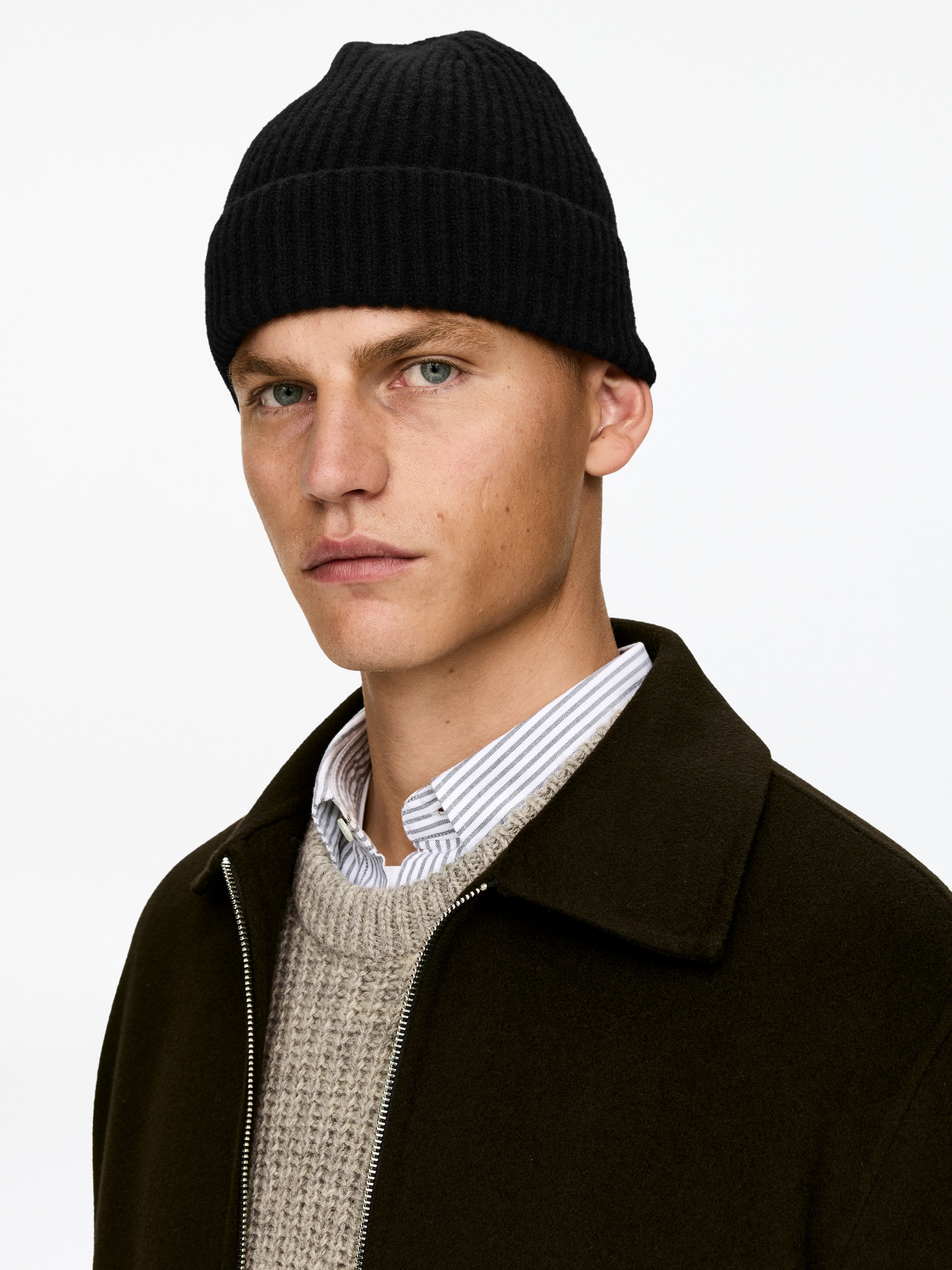 Agrandir l'image: Bonnet en maille de laine côtelée - Noir - HOMME | H&M FR 1