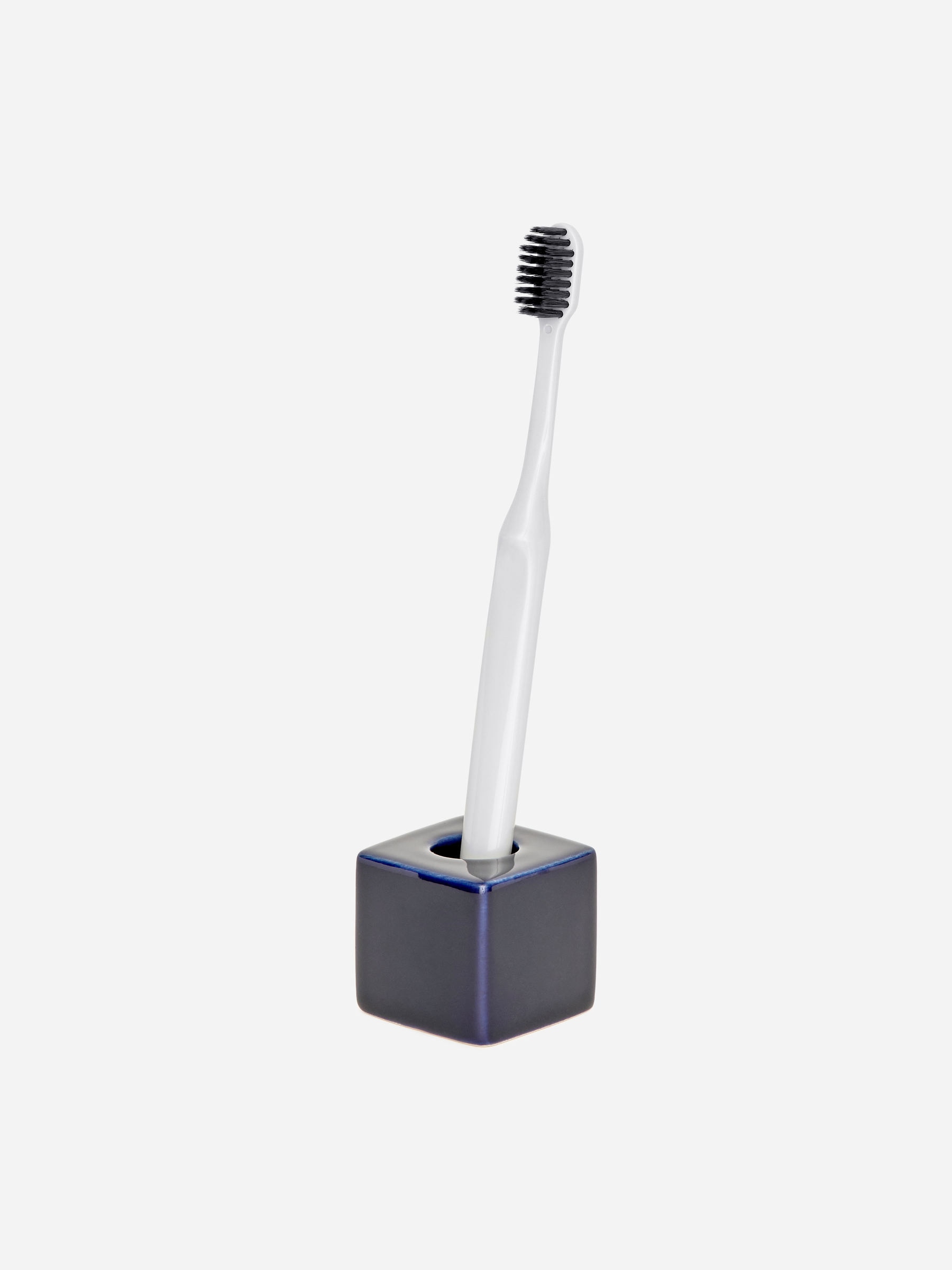 Tooth Brush Holder - Blue - Homeware - StillMedia/DescriptiveDetail - 4