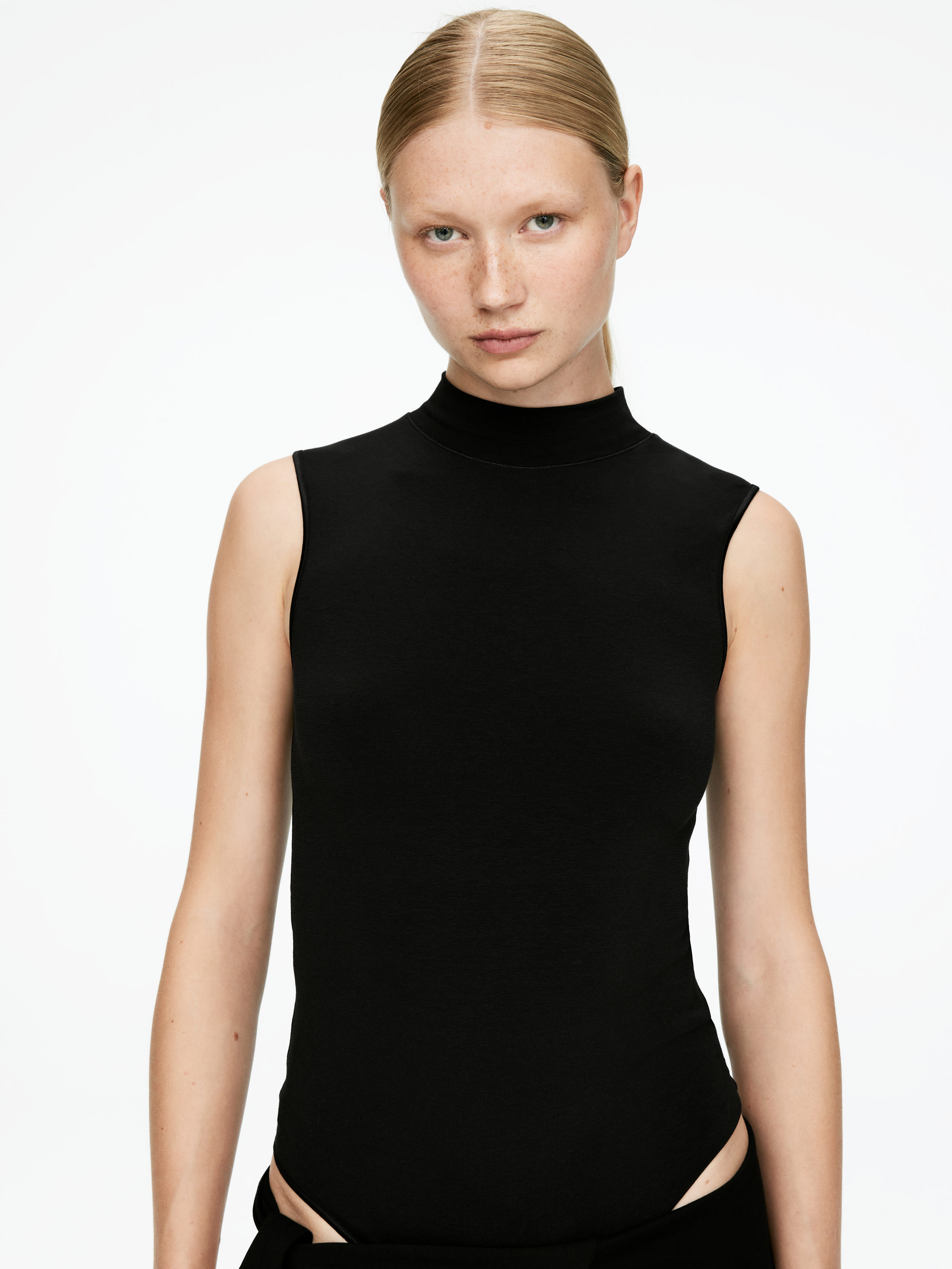 Stretch Mock-Neck Bodysuit - Black - Slim fit - Women - StillMedia/Lookbook - 3