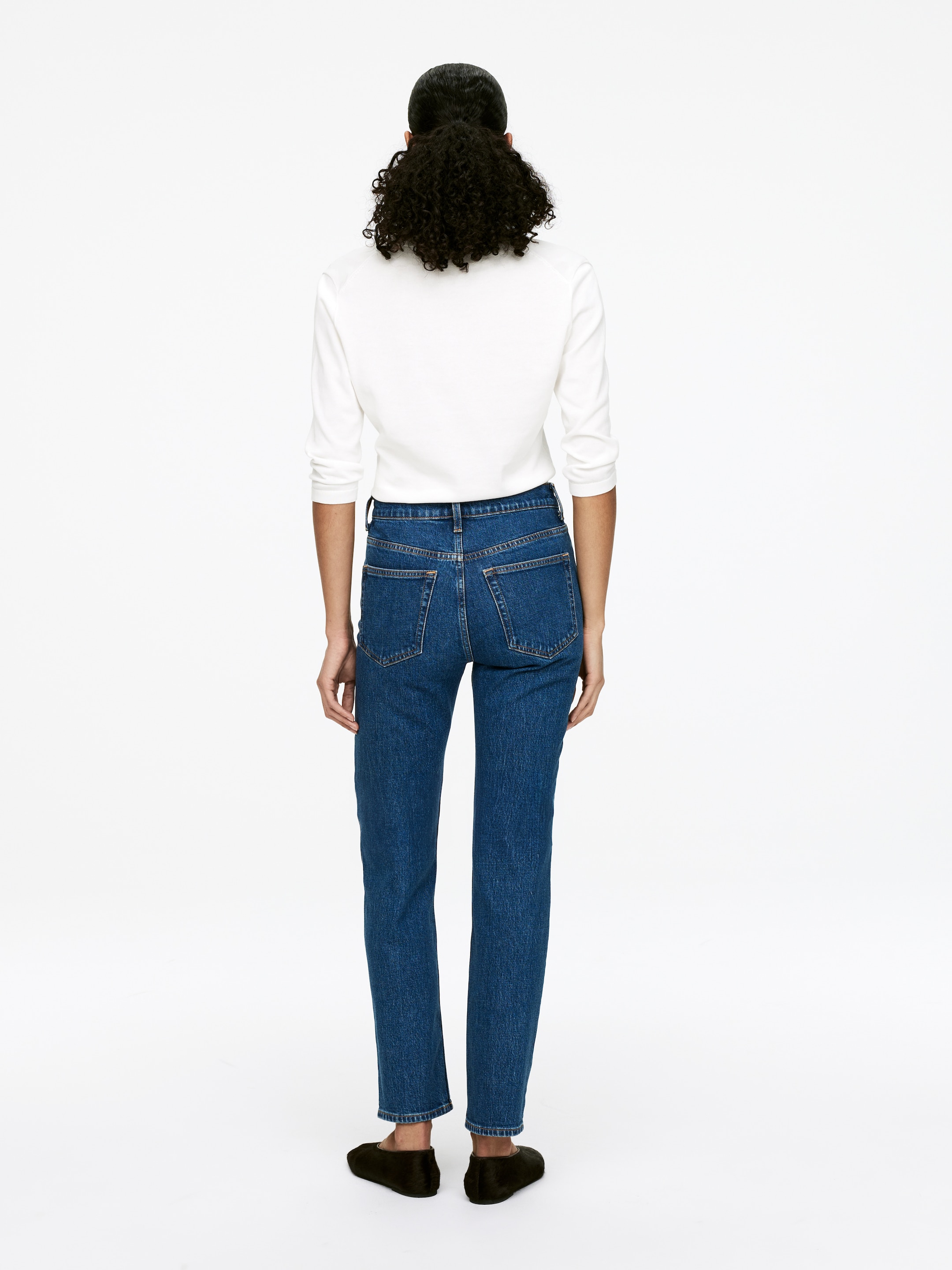 View larger image: JADE CROPPED Slim Jeans - Mid Blue - Ladies | H&M GB 2
