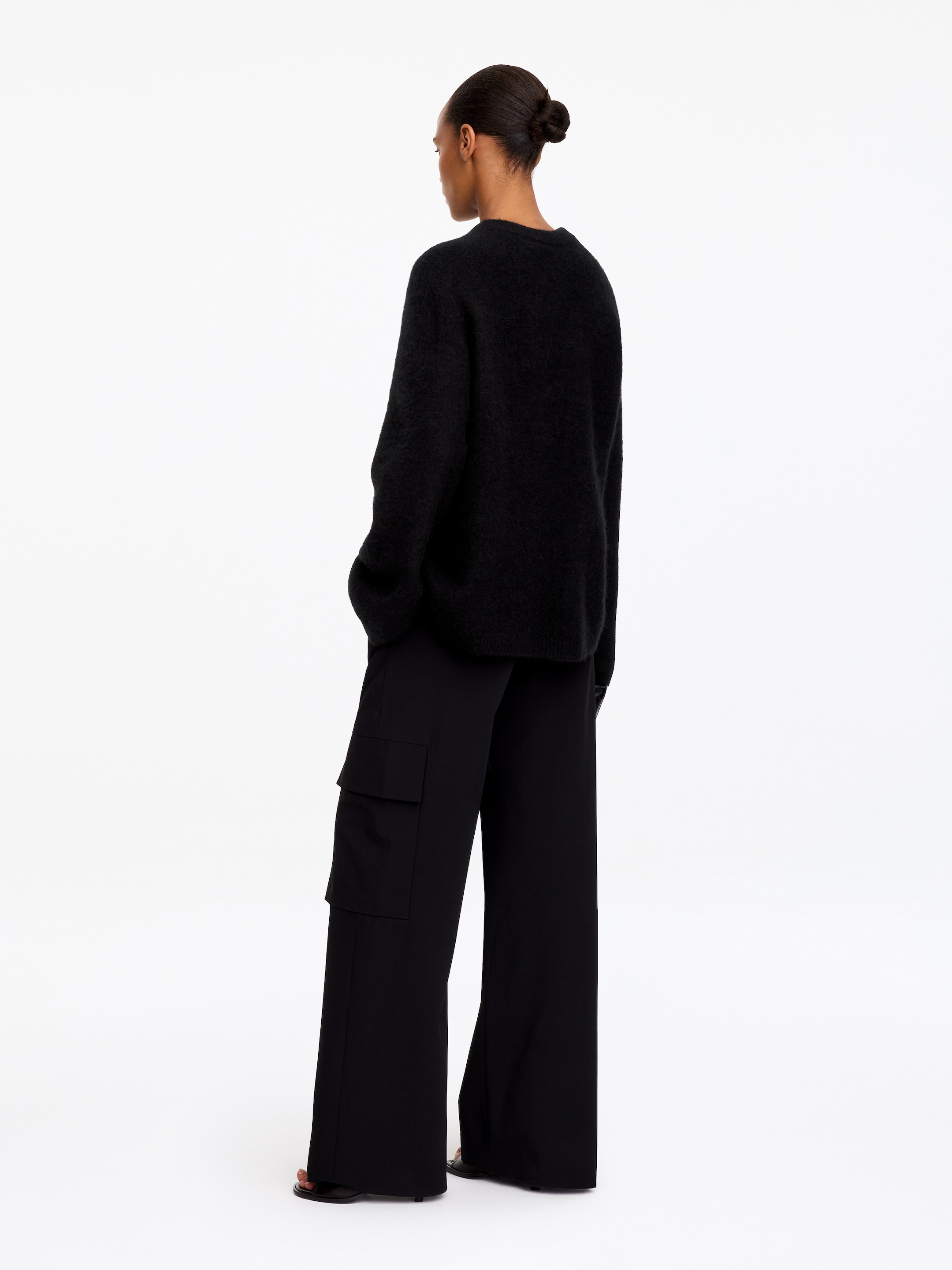 Alpaca-Wool Blend Jumper - Black - Oversized - women - StillMedia/Lookbook - 17