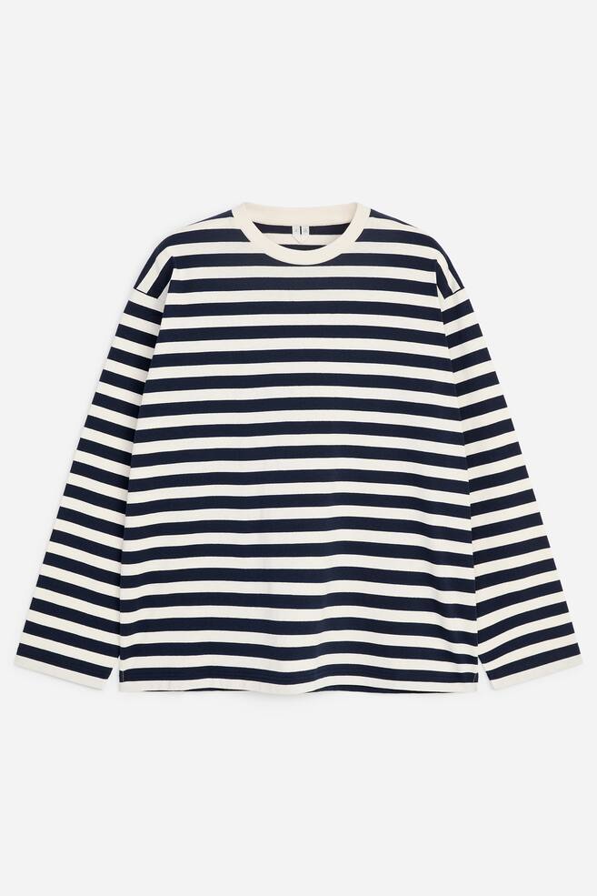 T-shirt a maniche lunghe con taglio rilassato - Bianco sporco/Blu scuro/Verde scuro/Bianco sporco/Blu/Bianco/Viola/Bianco sporco - 1