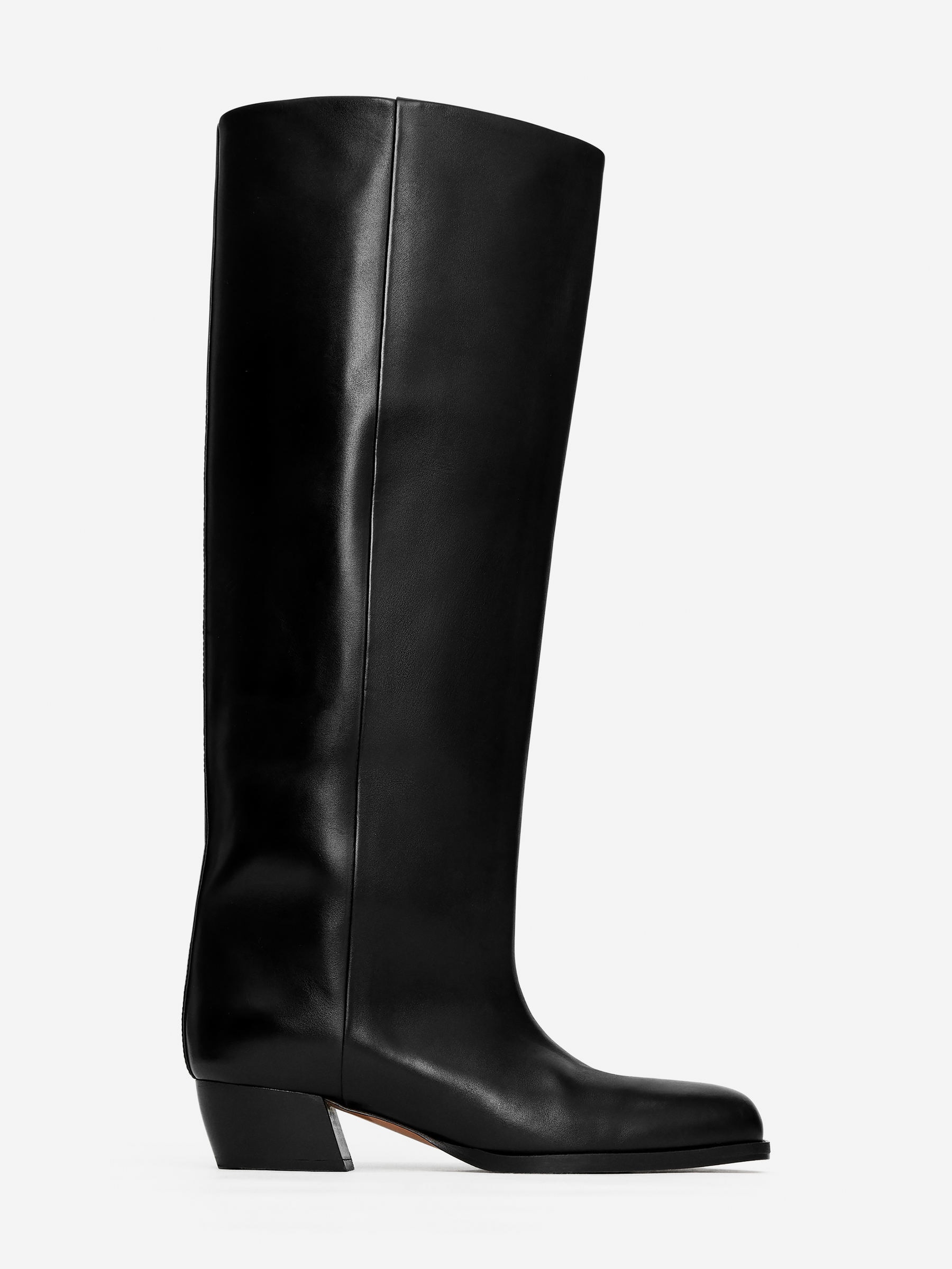 Knee-High Leather Boots - Black - women - StillMedia/DescriptiveStillLife - 10