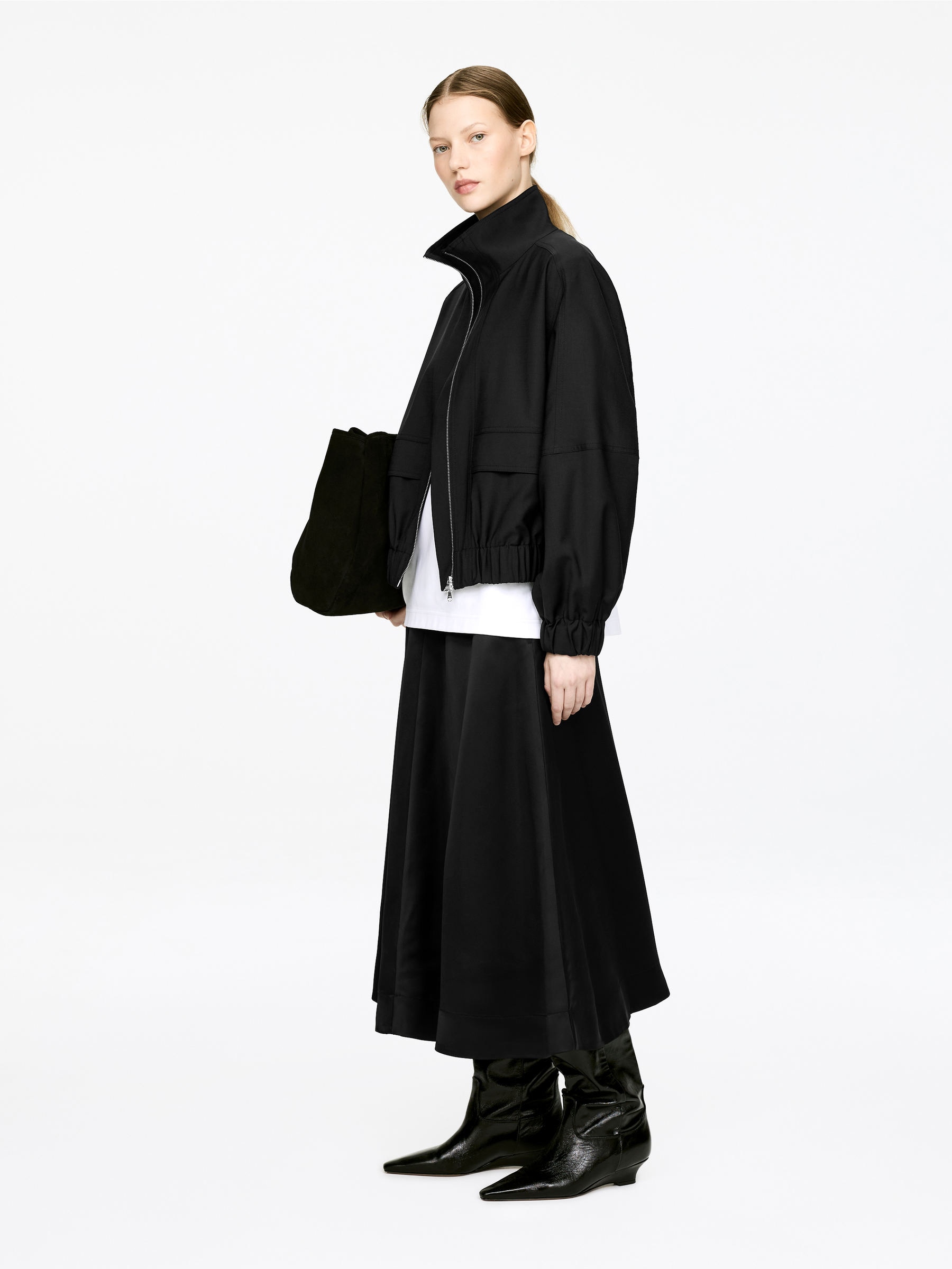 Sporty Jacket - Black - Relaxed fit - Women - StillMedia/Lookbook - 6