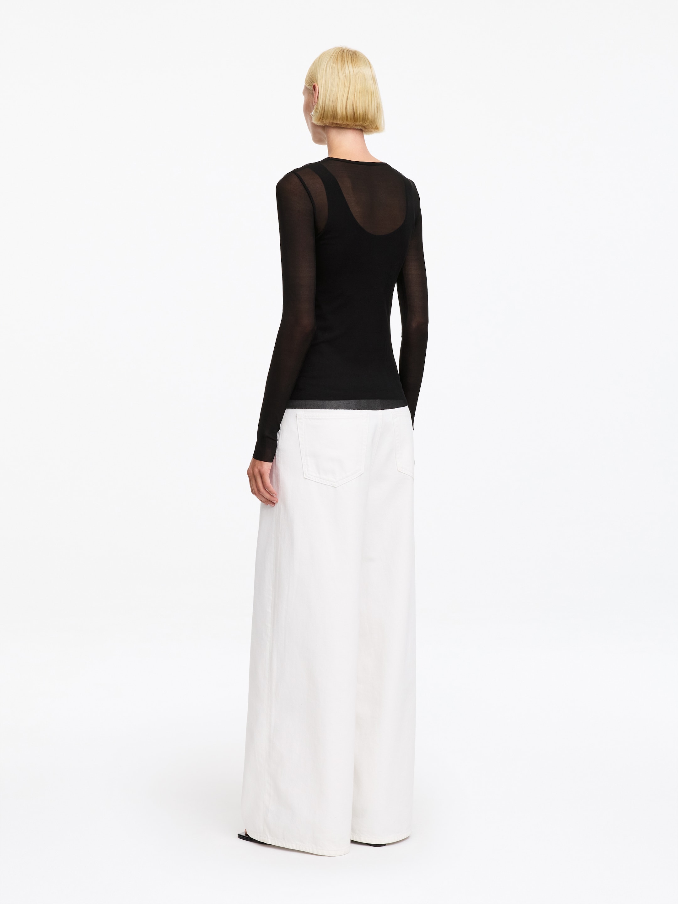 Slim Silk Top - Black - Slim fit - women - StillMedia/Lookbook - 4