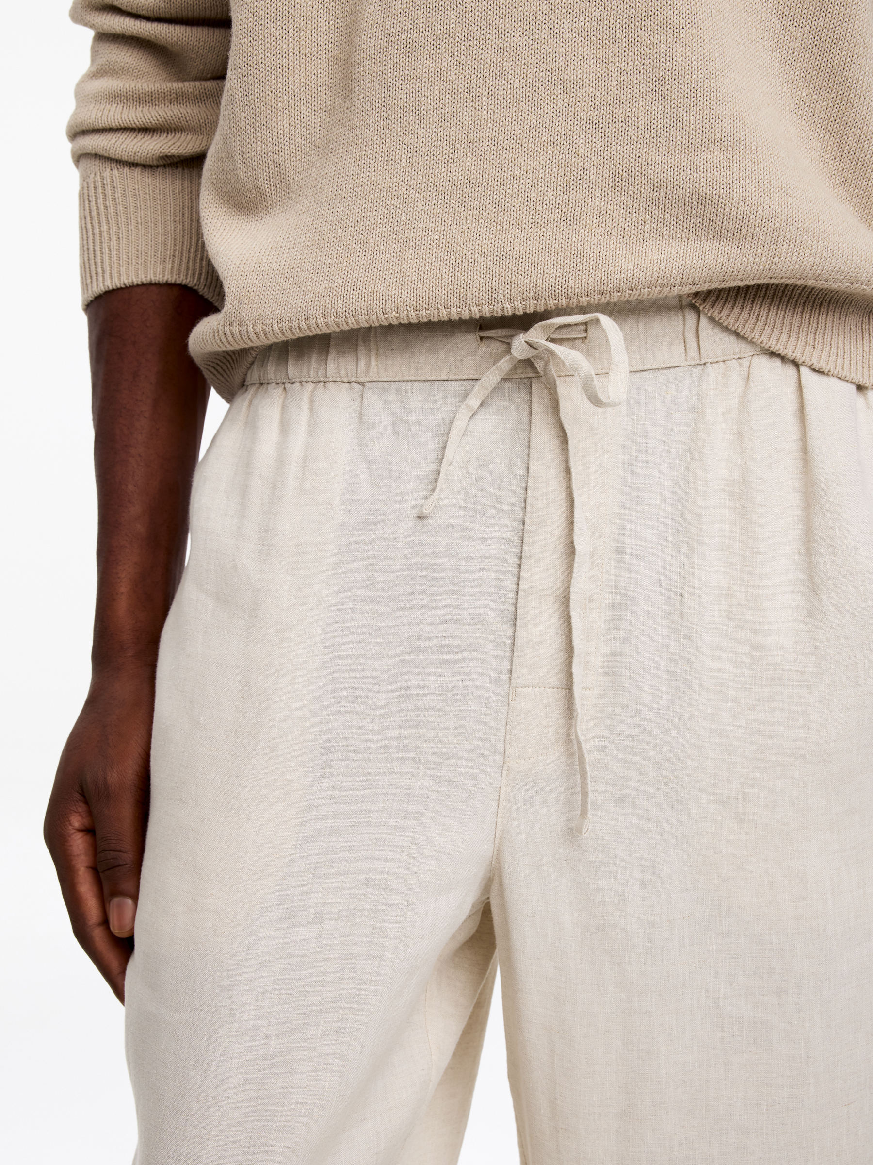 Relaxed Linen Trousers - Beige - Relaxed fit - Men - StillMedia/Lookbook - 2