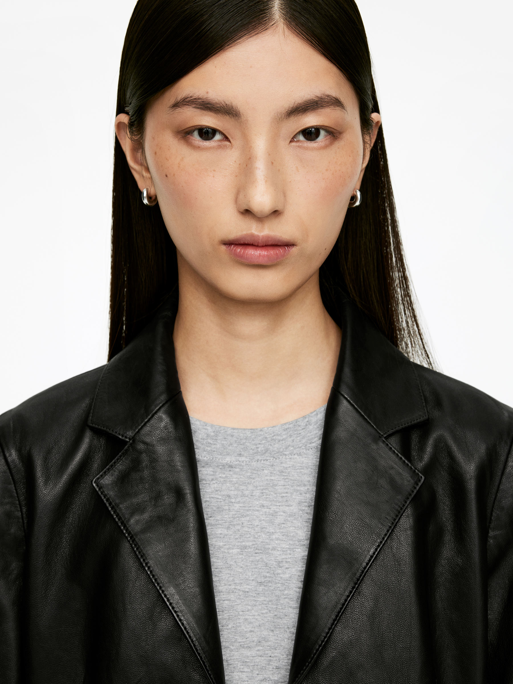 IRIS Signature Long-Sleeve T-Shirt - Grey - Regular fit - Women - StillMedia/Lookbook - 8