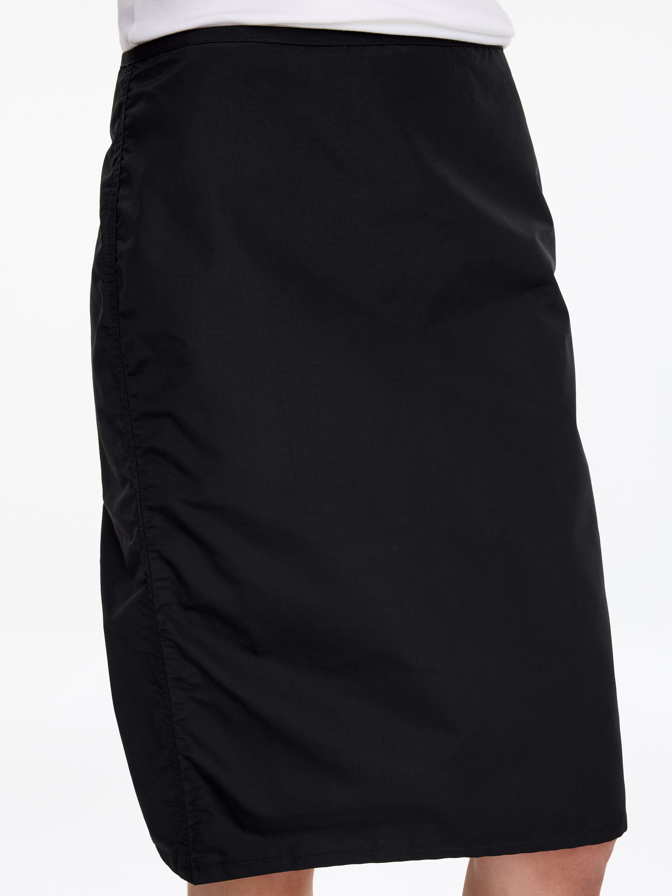 Cotton-Nylon Pencl Skirt - Black - Regular fit - women - StillMedia/Lookbook - 5