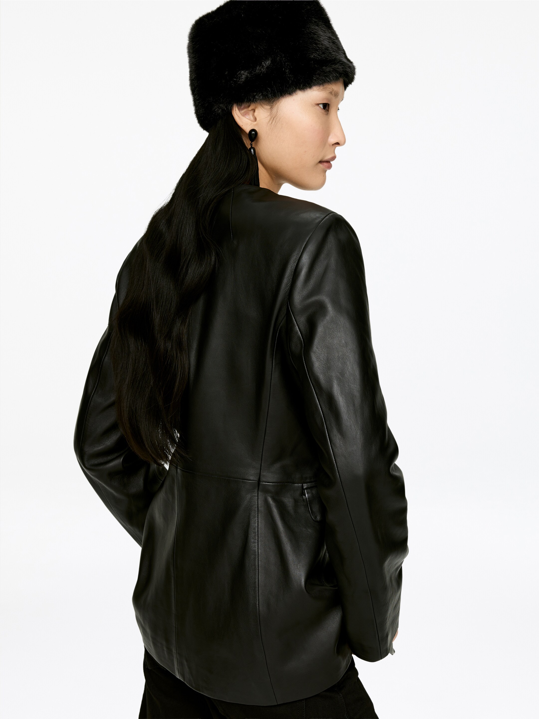 Agrandir l'image: Chapeau en fausse fourrure - Noir - FEMME | H&M CH 4