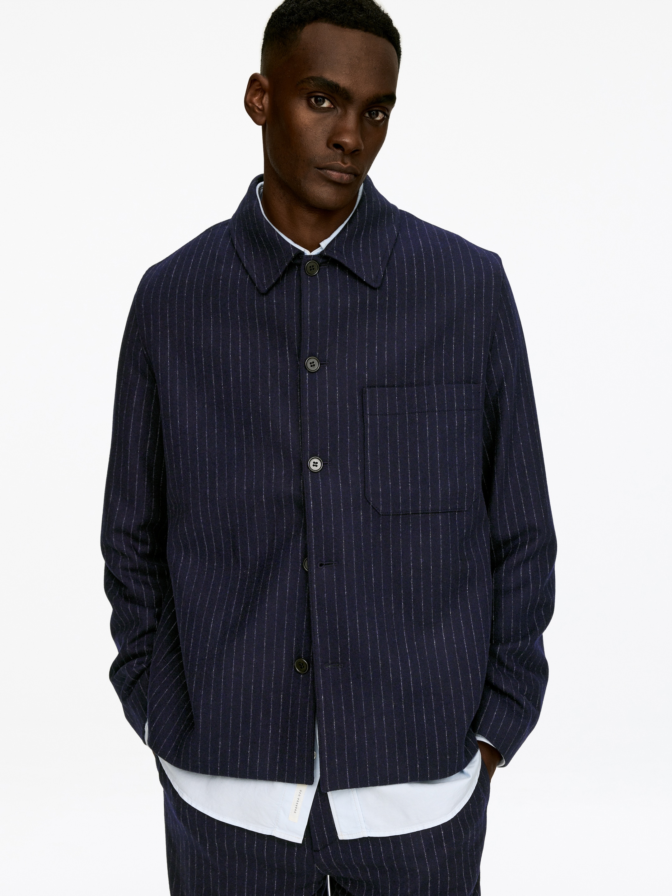 Visualizza immagine più grande: Overshirt in misto lana con motivo gessato - Blu scuro - UOMO | H&M IT 2