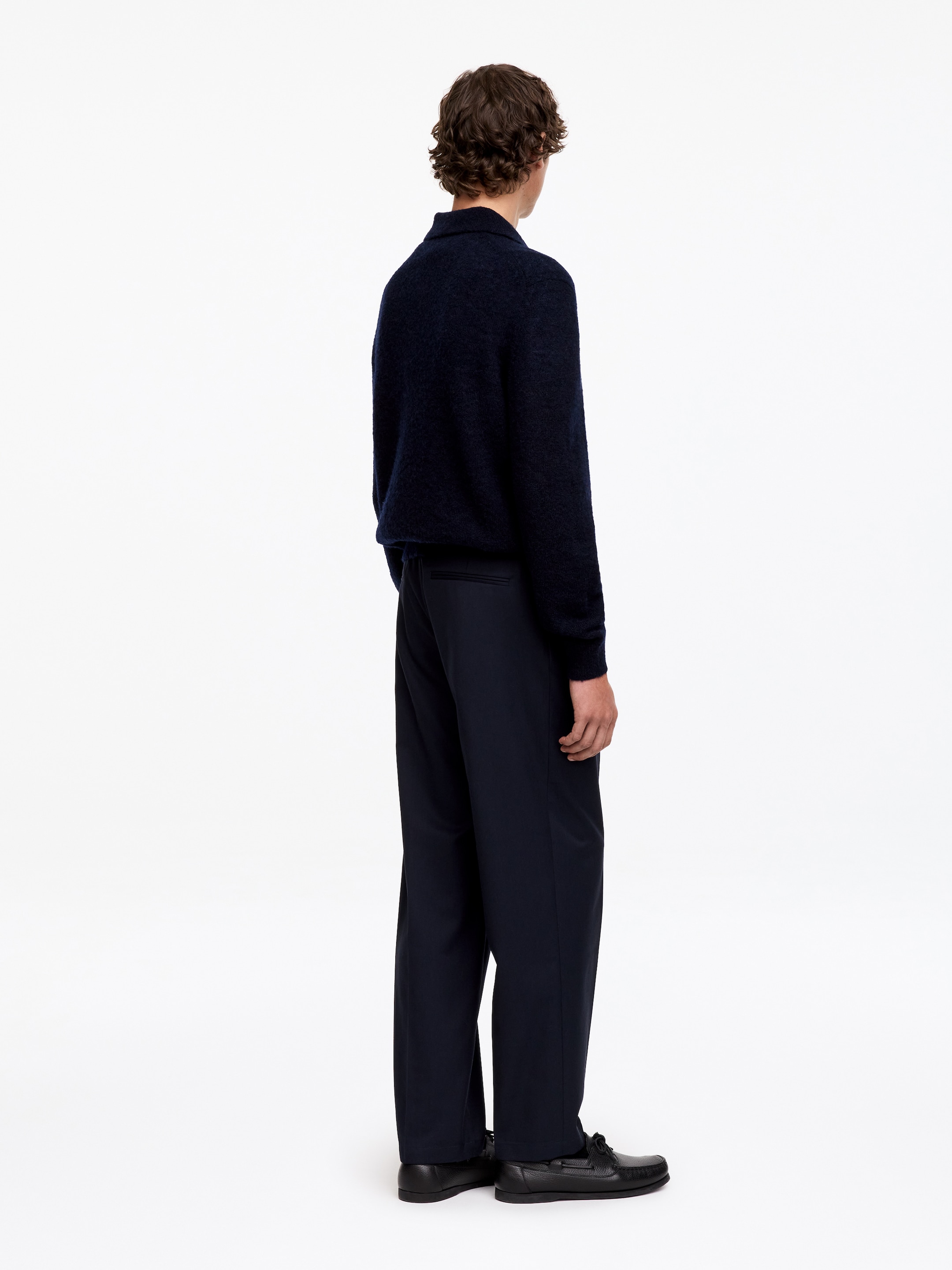 Relaxed Tailored Trousers - Dark Blue - Relaxed fit - men - StillMedia/Lookbook - 2