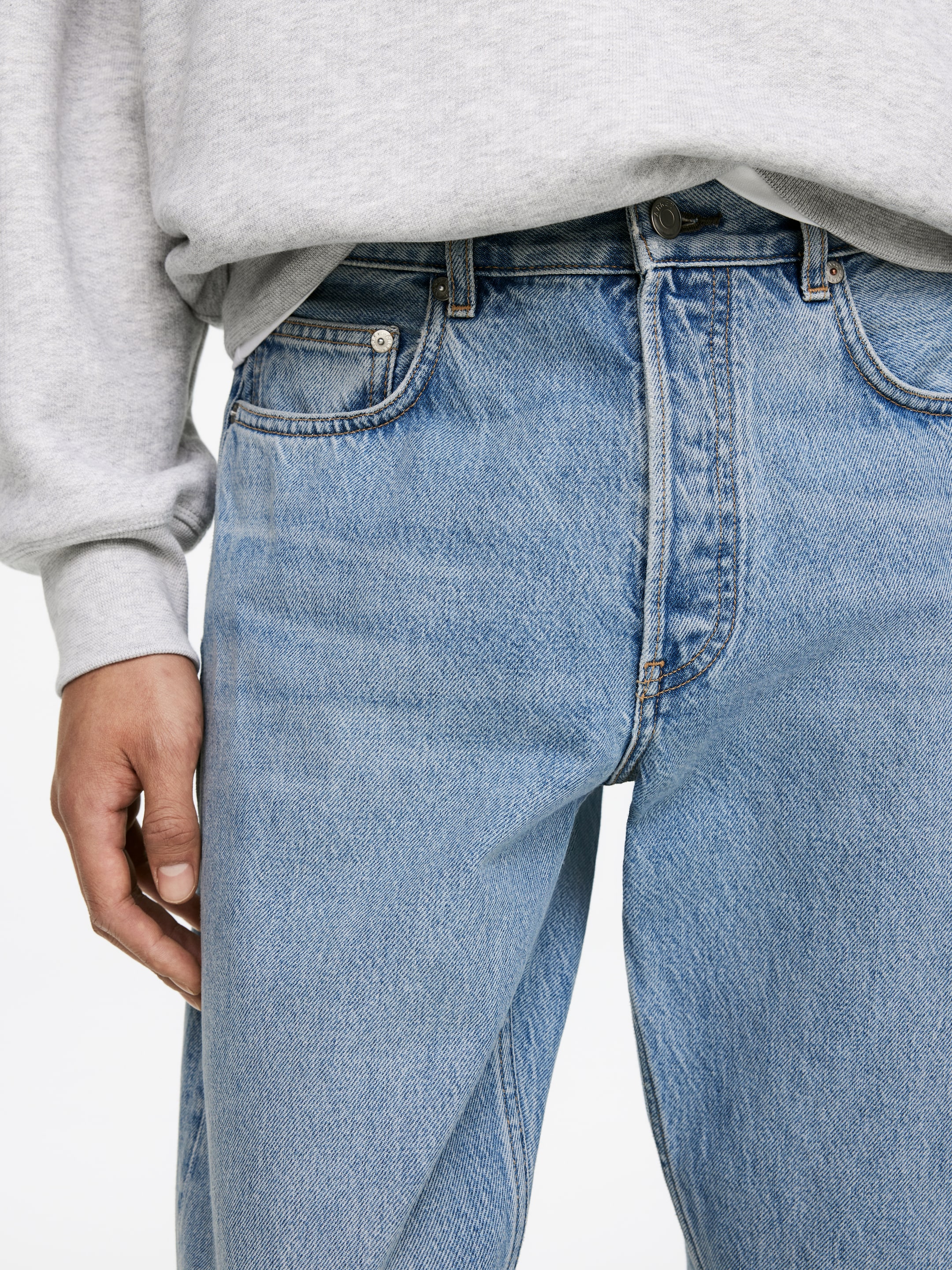 Grösseres Bild ansehen: OCEAN Loose Straight Jeans - Blau - HERREN | H&M CH 4