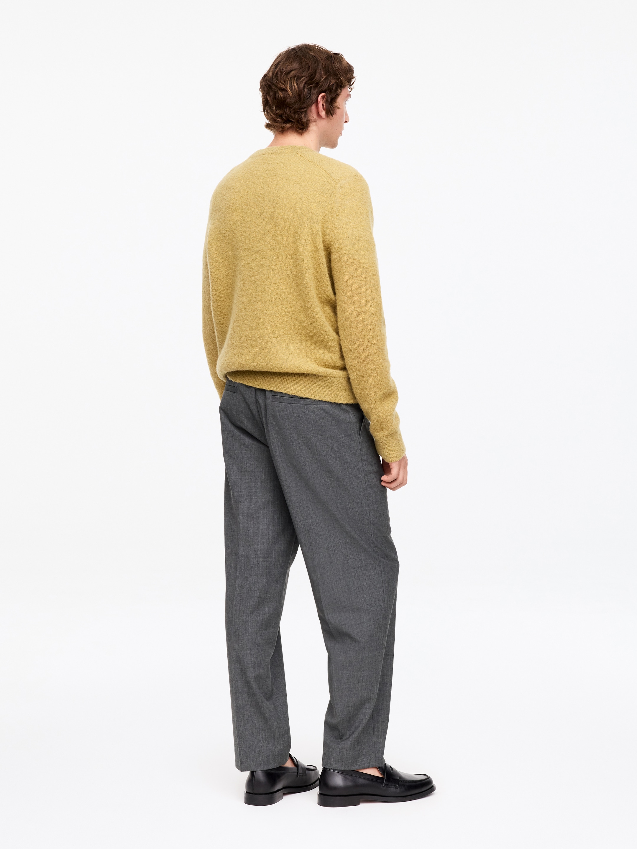 Relaxed Lightweight Wool Trousers - Grey - Relaxed fit - Men - StillMedia/Lookbook - 5