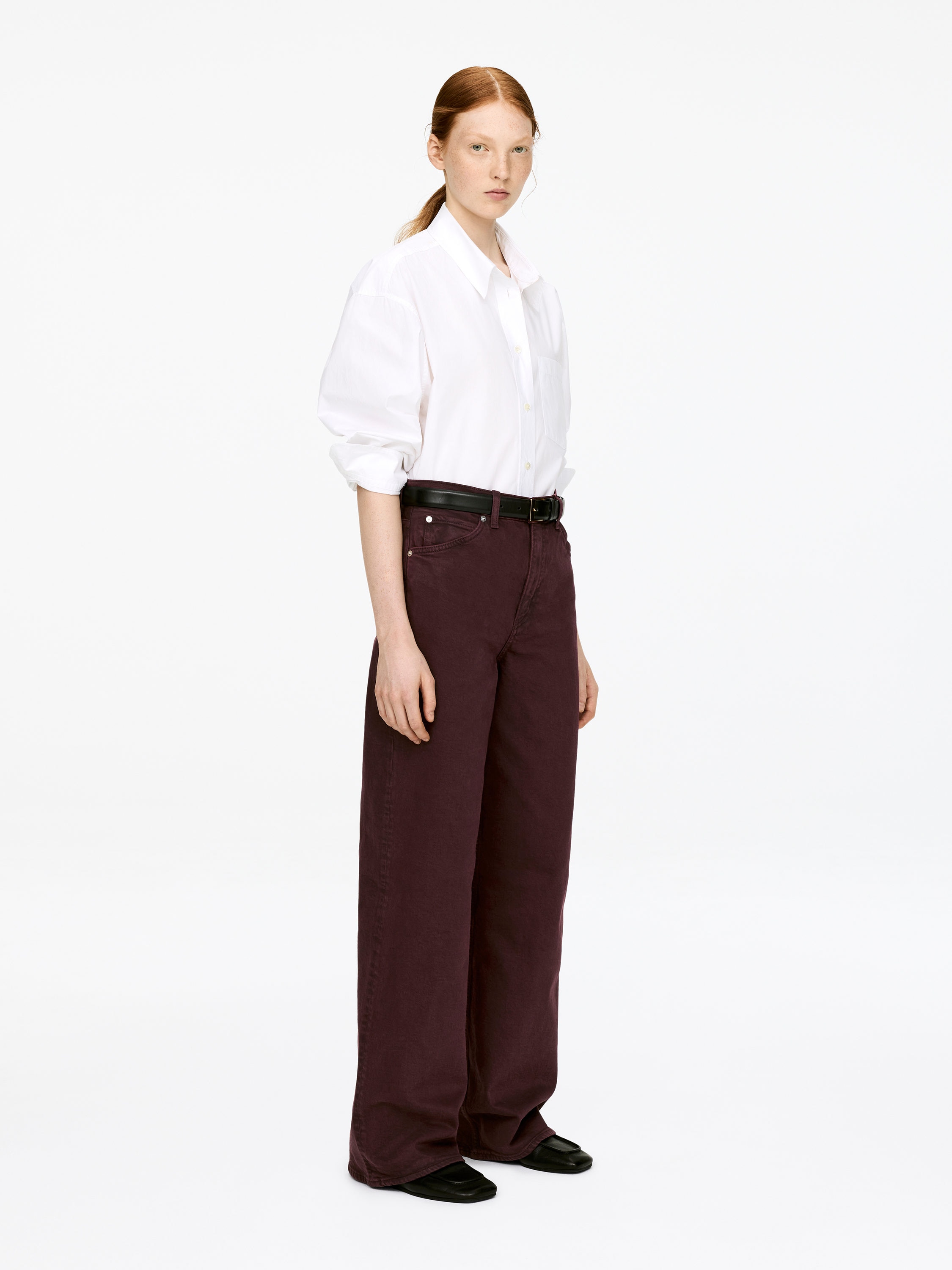 LUPINE Flared Jeans - Burgundy - Slim fit - Women - StillMedia/Lookbook - 6