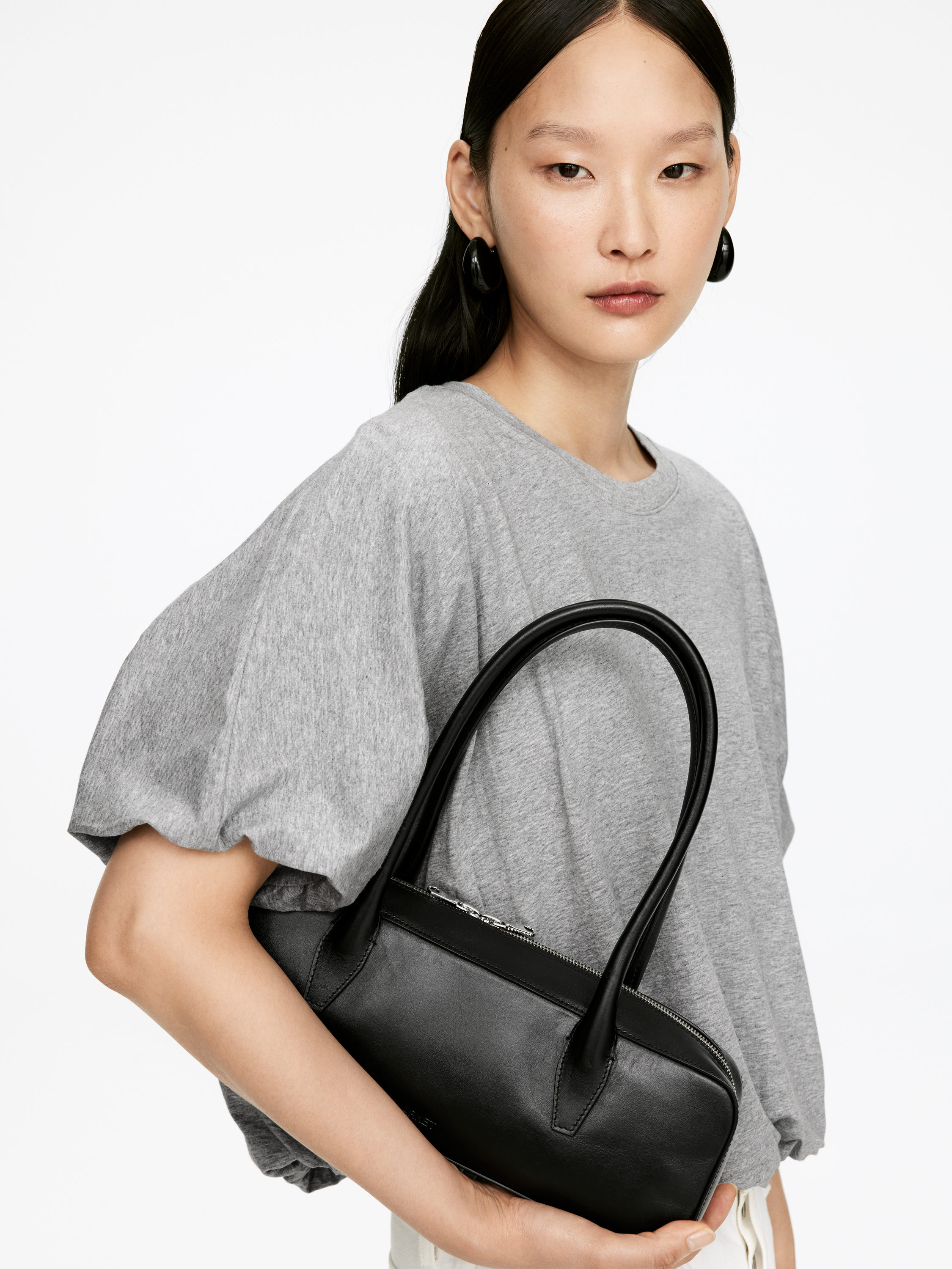 Bubble-Hem T-Shirt - Grey - Regular fit - Women - StillMedia/Lookbook - 6