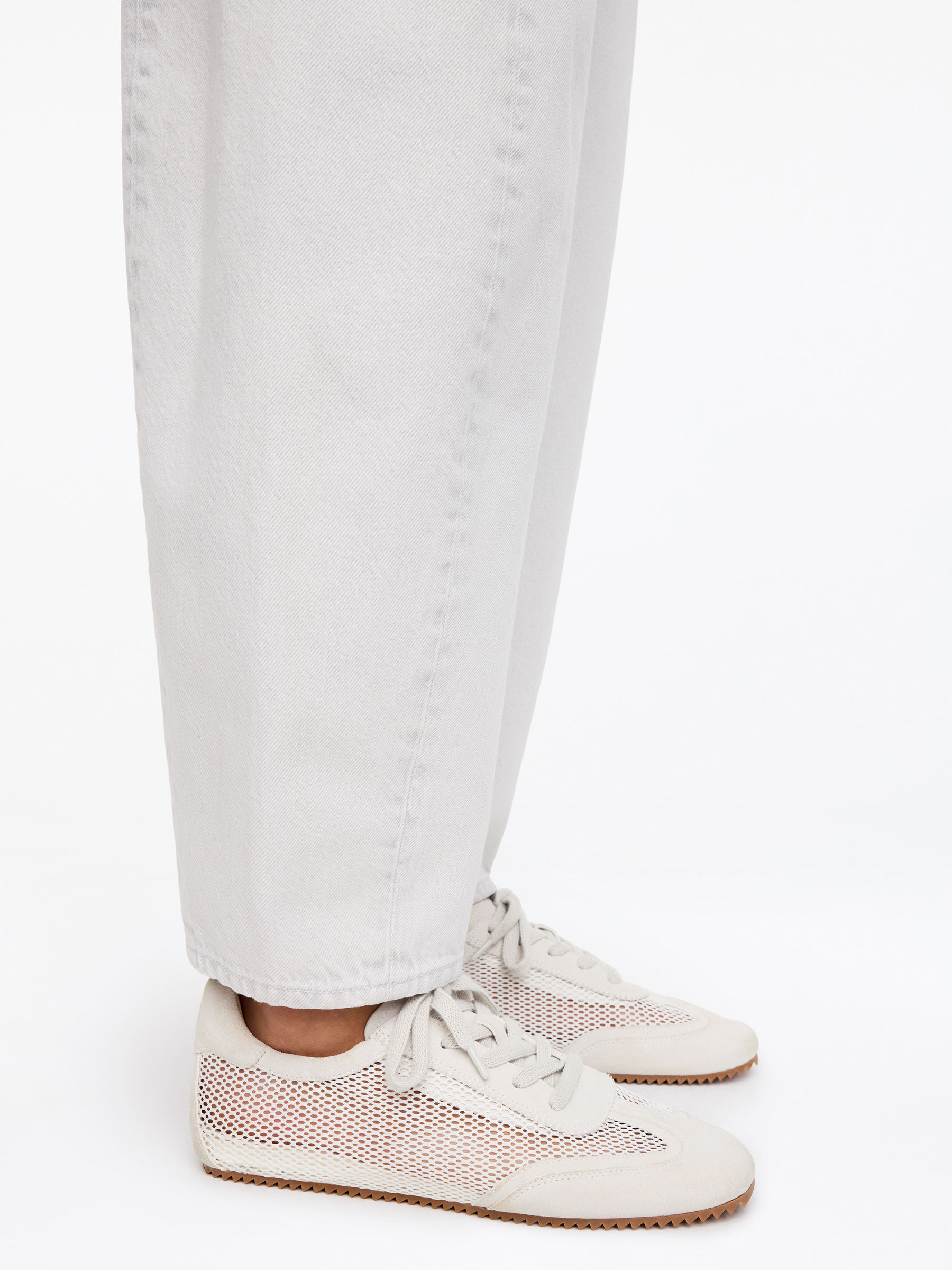 Mesh-Suede Trainers - White - Women - StillMedia/Lookbook - 8
