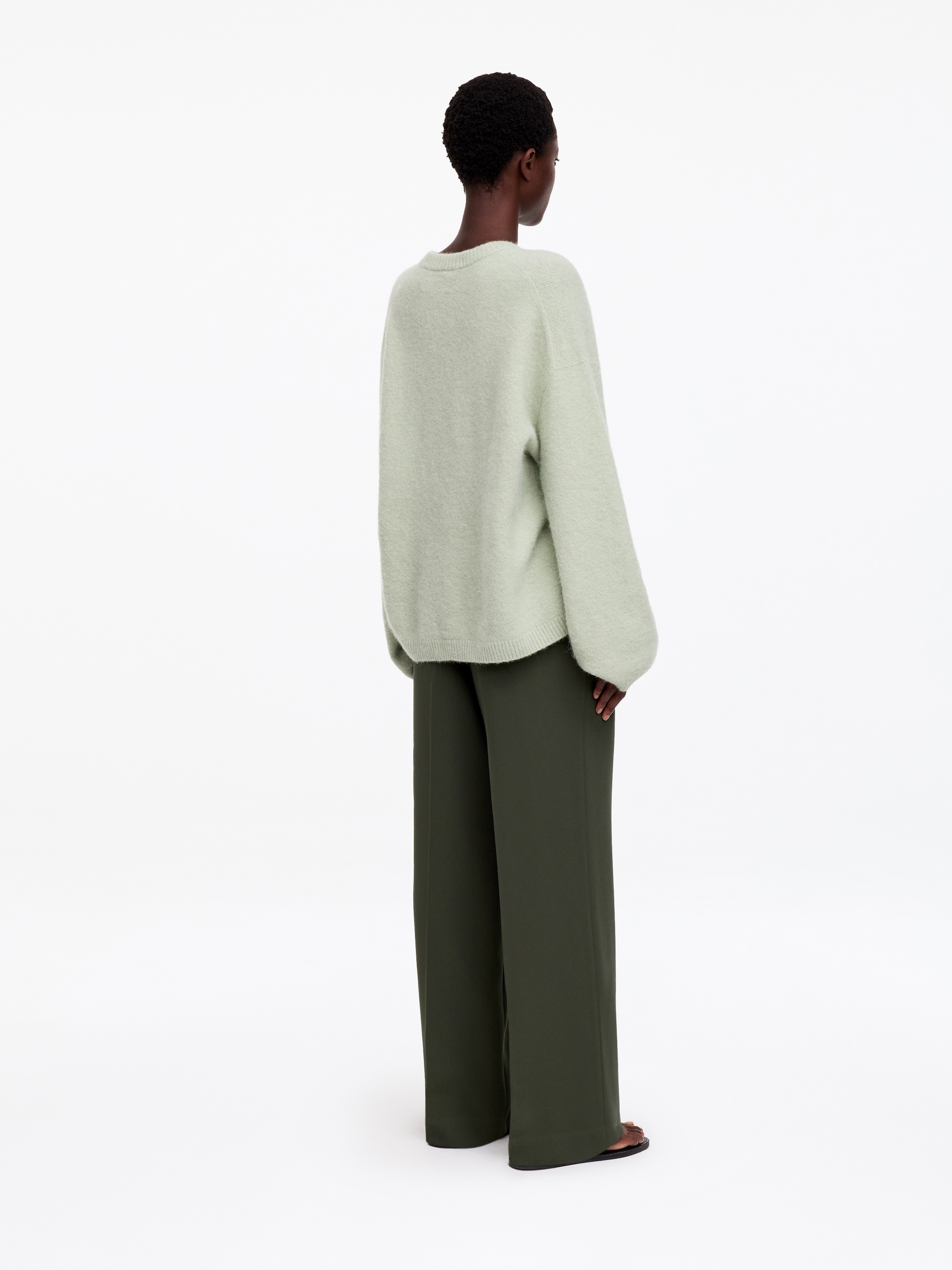 Pantaloni cropped - Verde kaki - Regular fit - women - StillMedia/Lookbook - 5