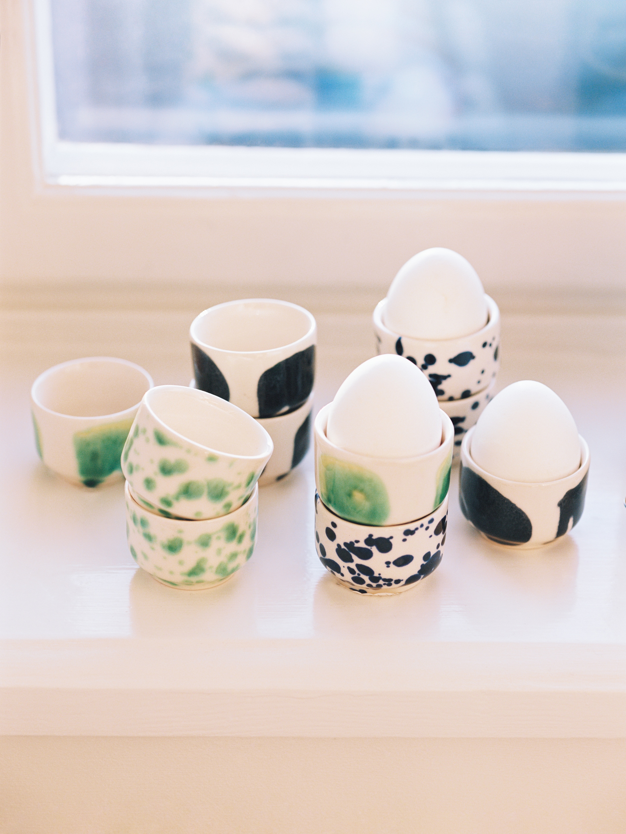 Egg Cups Set of 2 - Off White/Dark Blue - Homeware - StillMedia/Environmental - 1
