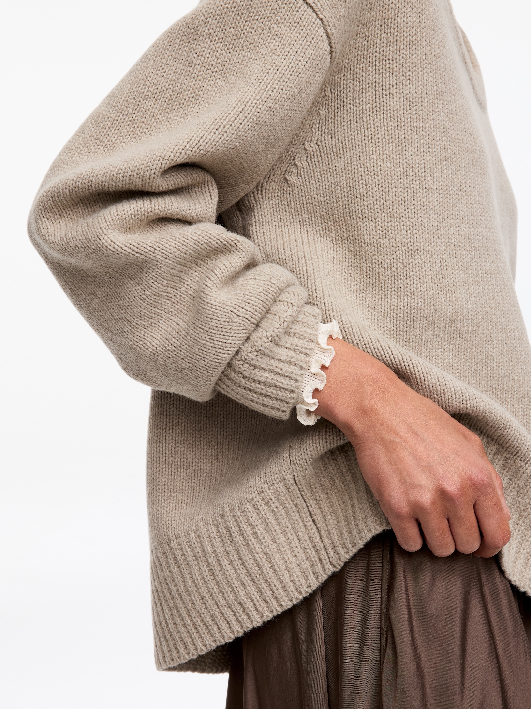 Lockerer Wollpullover - Beige - Loose Fit - women - StillMedia/Lookbook - 3