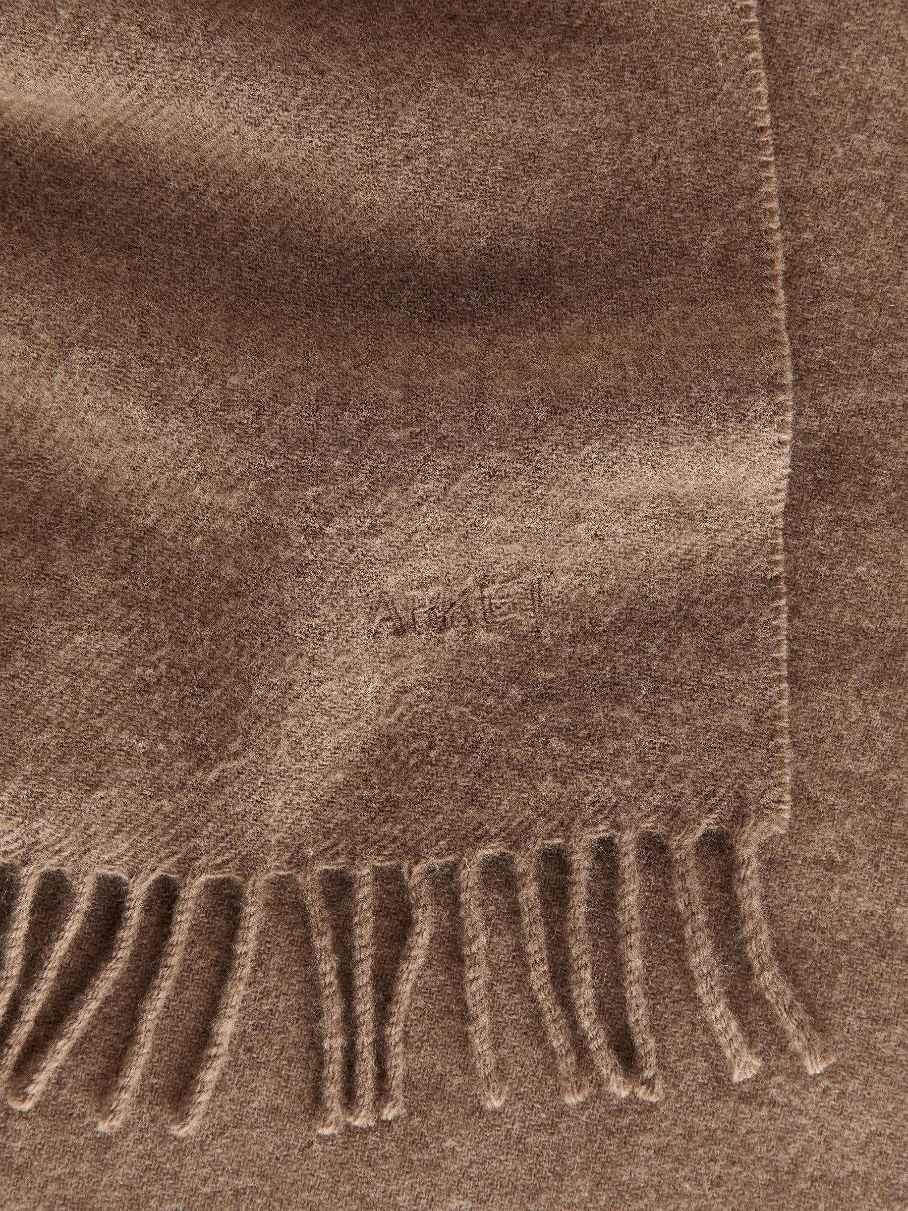 Wełniany szalik - Ciemnobeżowy - Men - StillMedia/DescriptiveDetail - 1