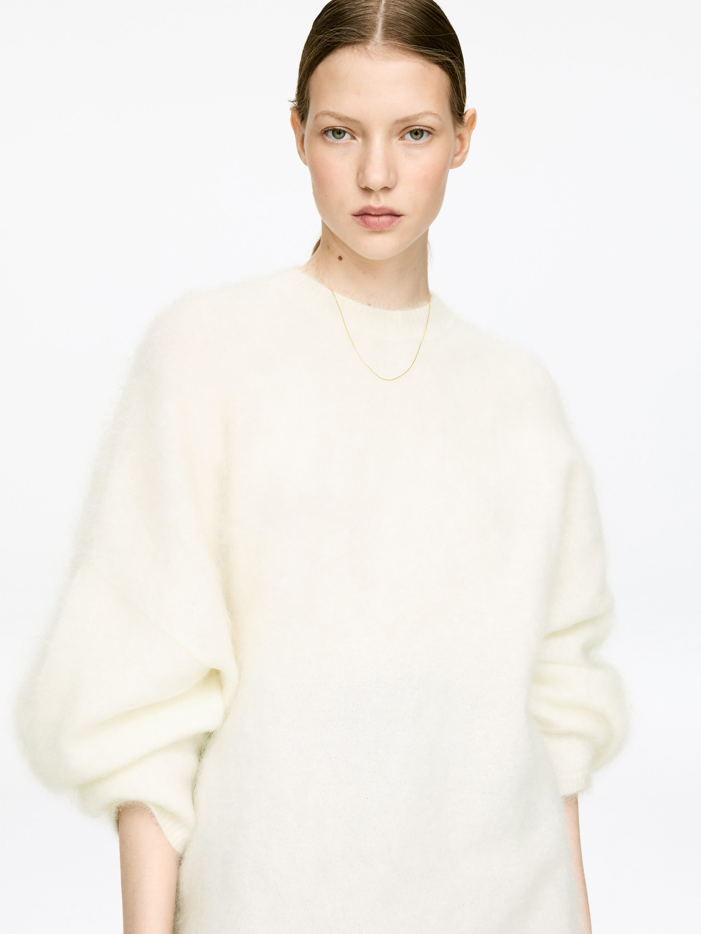 Mohair-Wool Blend Jumper - Off White - Oversized - Women - StillMedia/Lookbook - 12