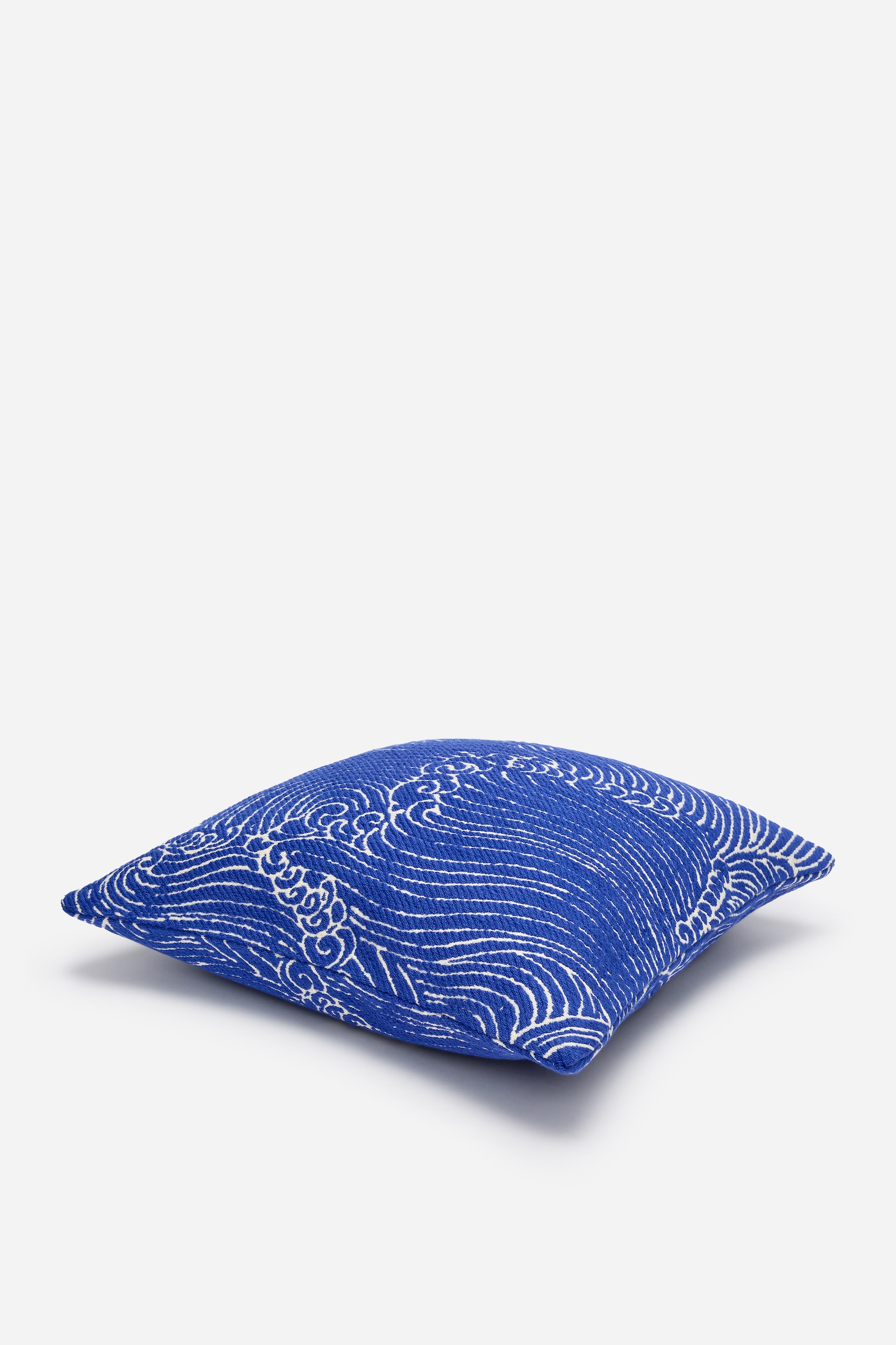 Grotere afbeelding bekijken: Kussenhoes van wolkatoenmix, 50 x 50 cm - Blauw/gebroken wit - HOME | H&M BE 1