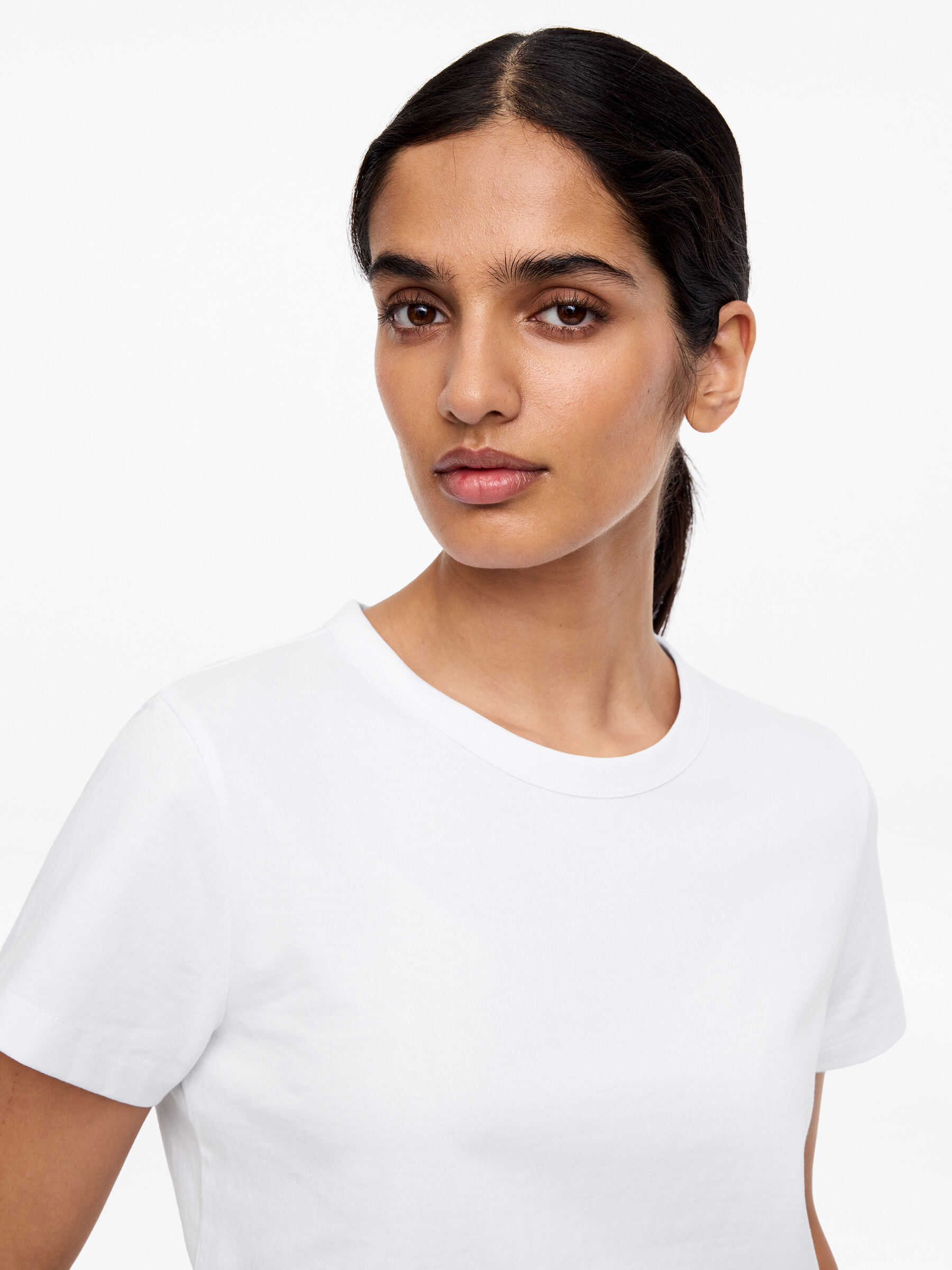 Neat Cotton T-Shirt - White - Slim fit - Women - StillMedia/Lookbook - 2