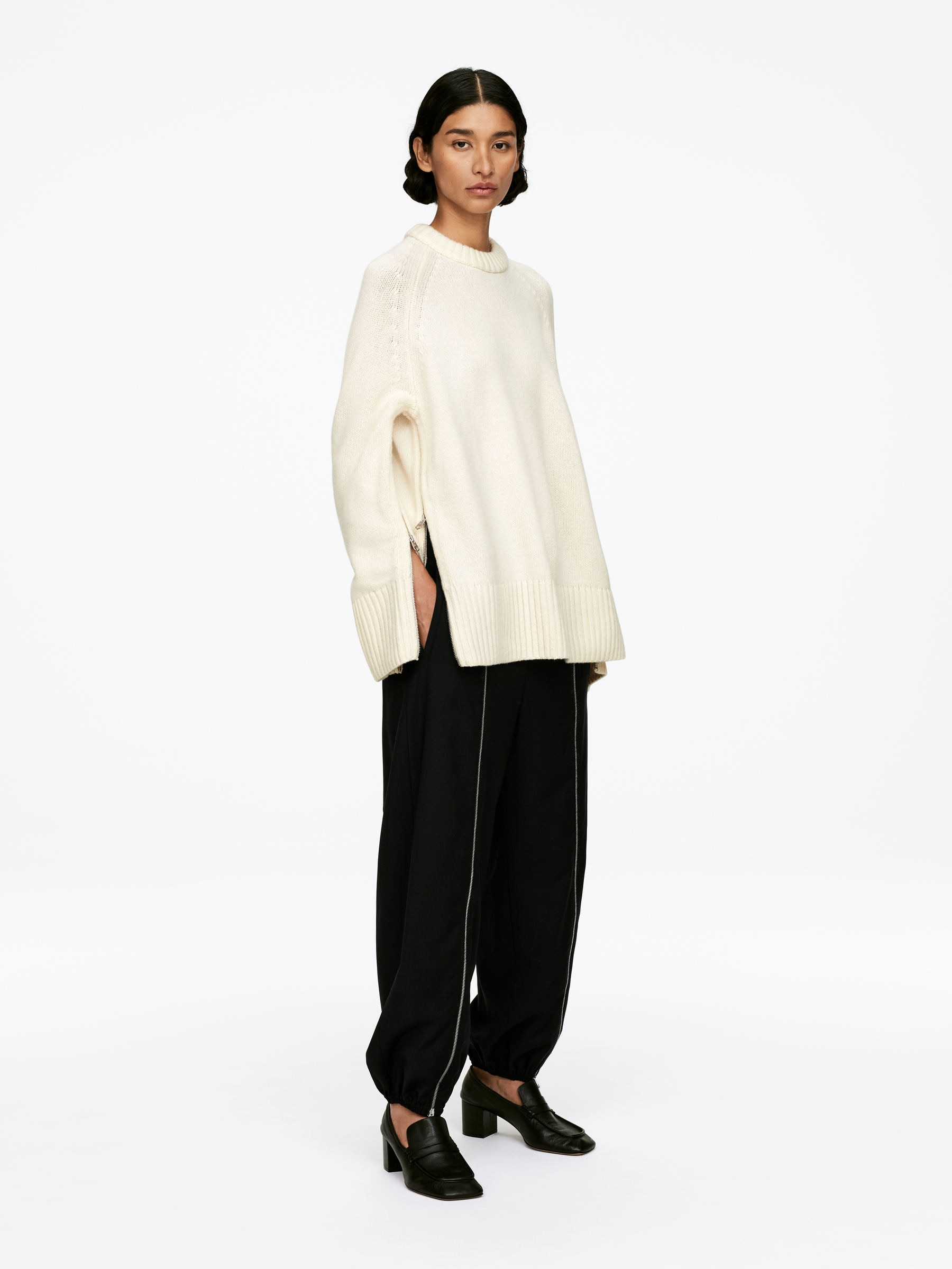 Pull en laine avec fermetures zippées - Blanc cassé - Loose fit - Femme - StillMedia/Lookbook - 3