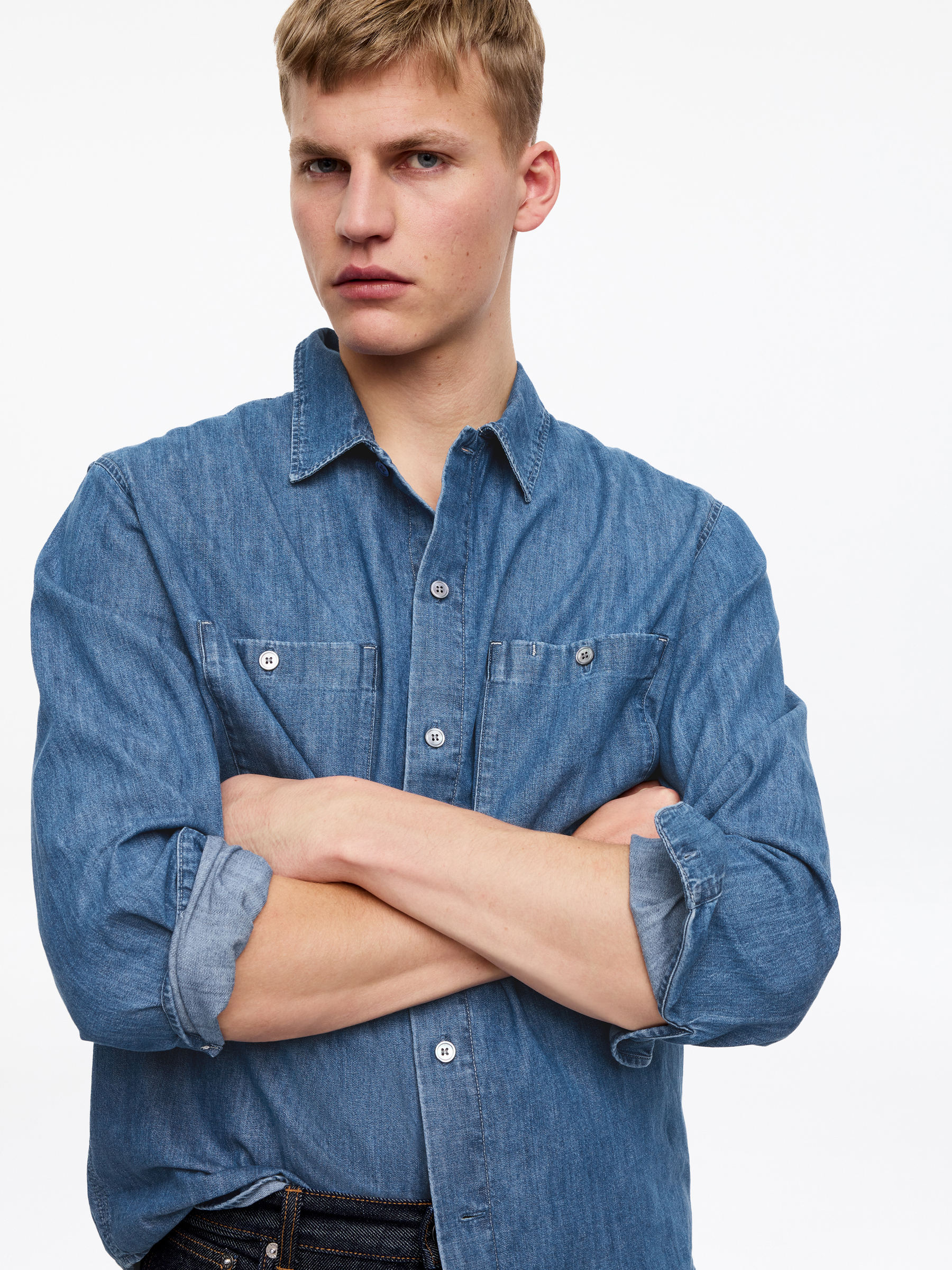Relaxed Denim Shirt - Blue - Relaxed fit - Men - StillMedia/Lookbook - 4