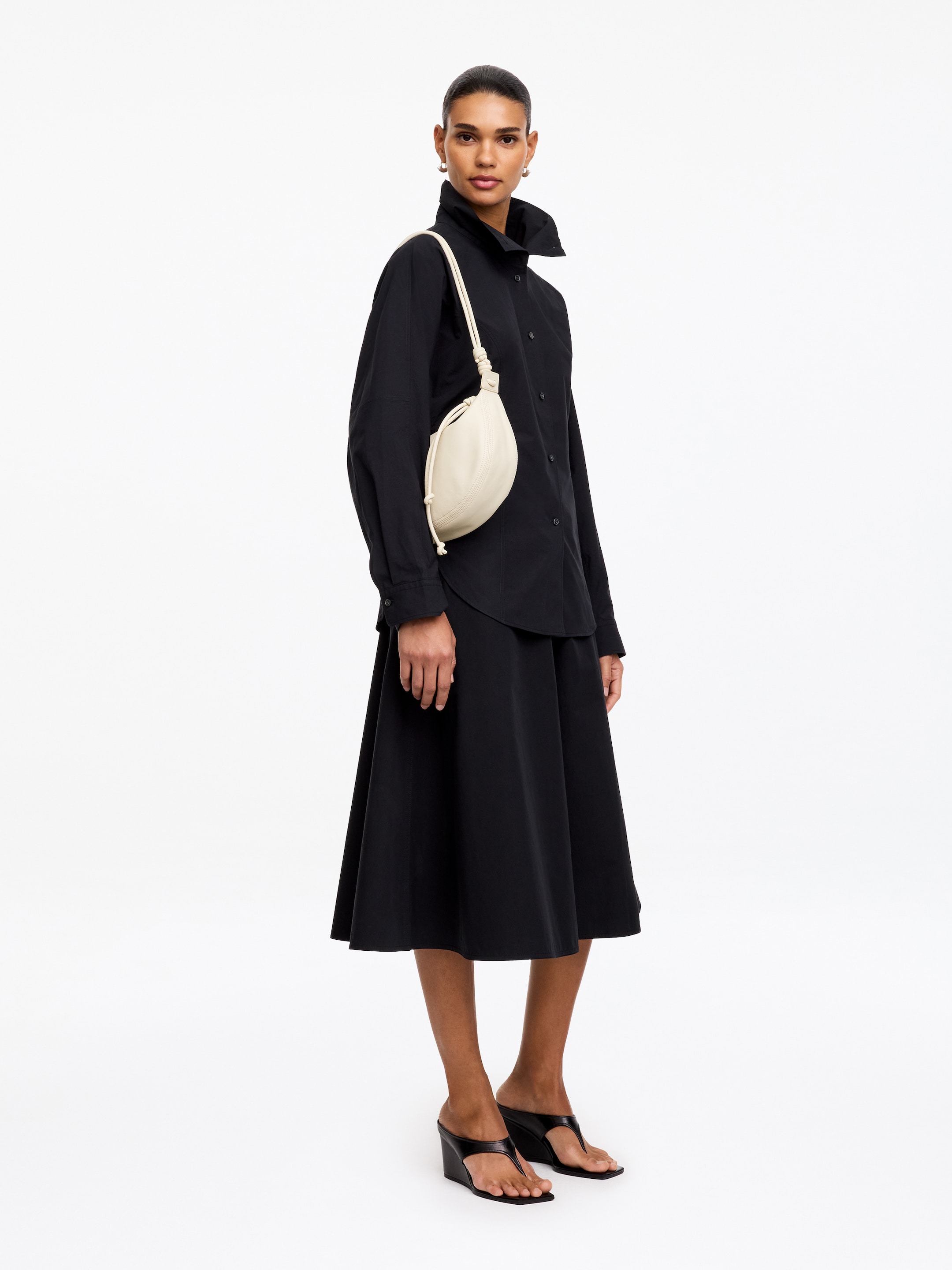 Crescent Leather Bag - Beige - Women - StillMedia/Lookbook - 7