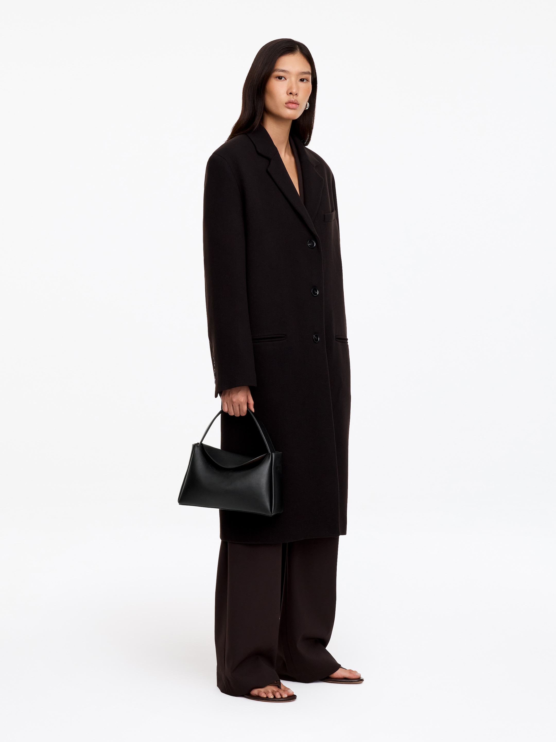 Leather Shoulder Bag - Black - women - StillMedia/Lookbook - 4