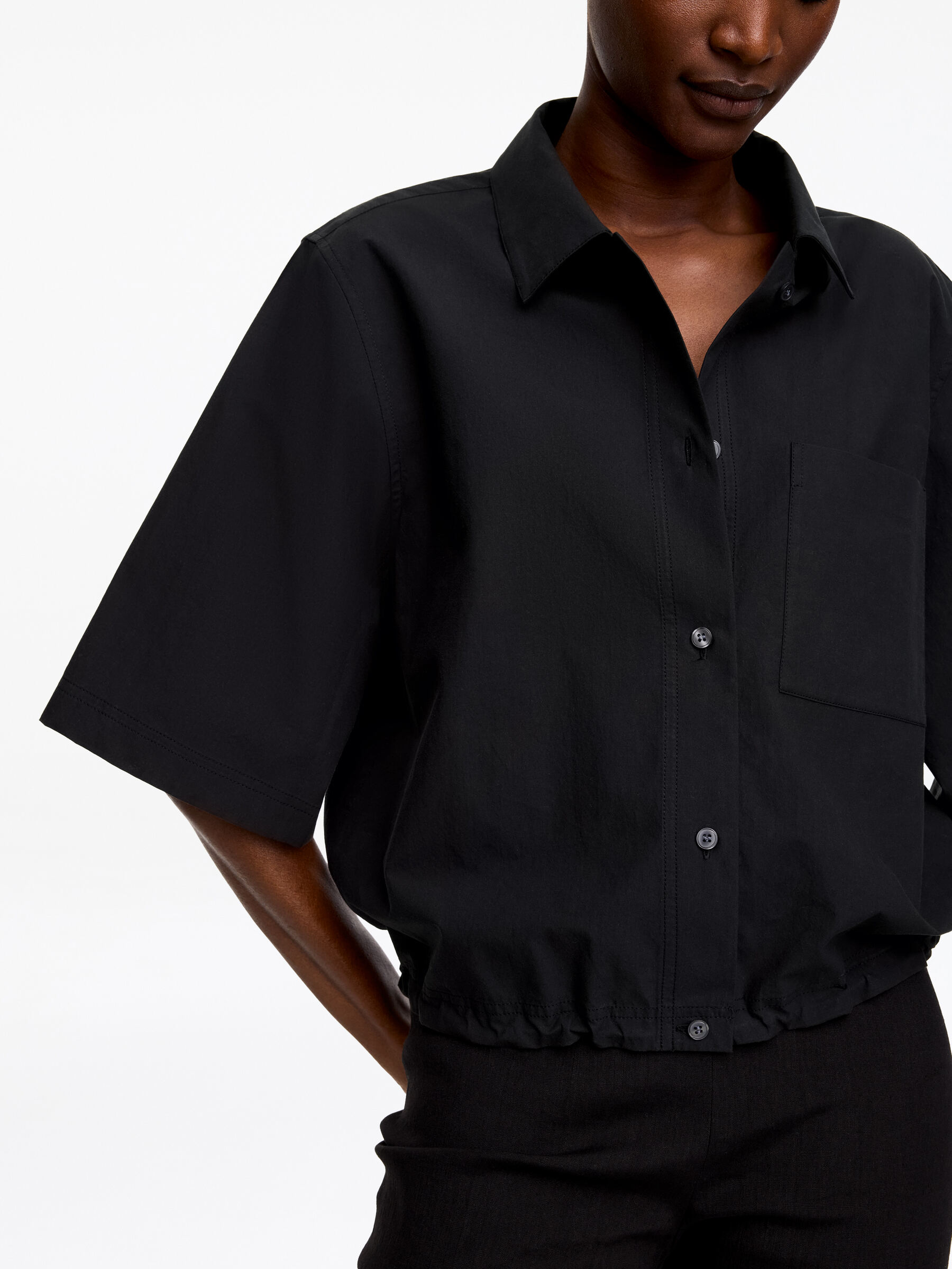 Cotton Short-Sleeve Shirt - Black - Regular fit - Women - StillMedia/Lookbook - 4