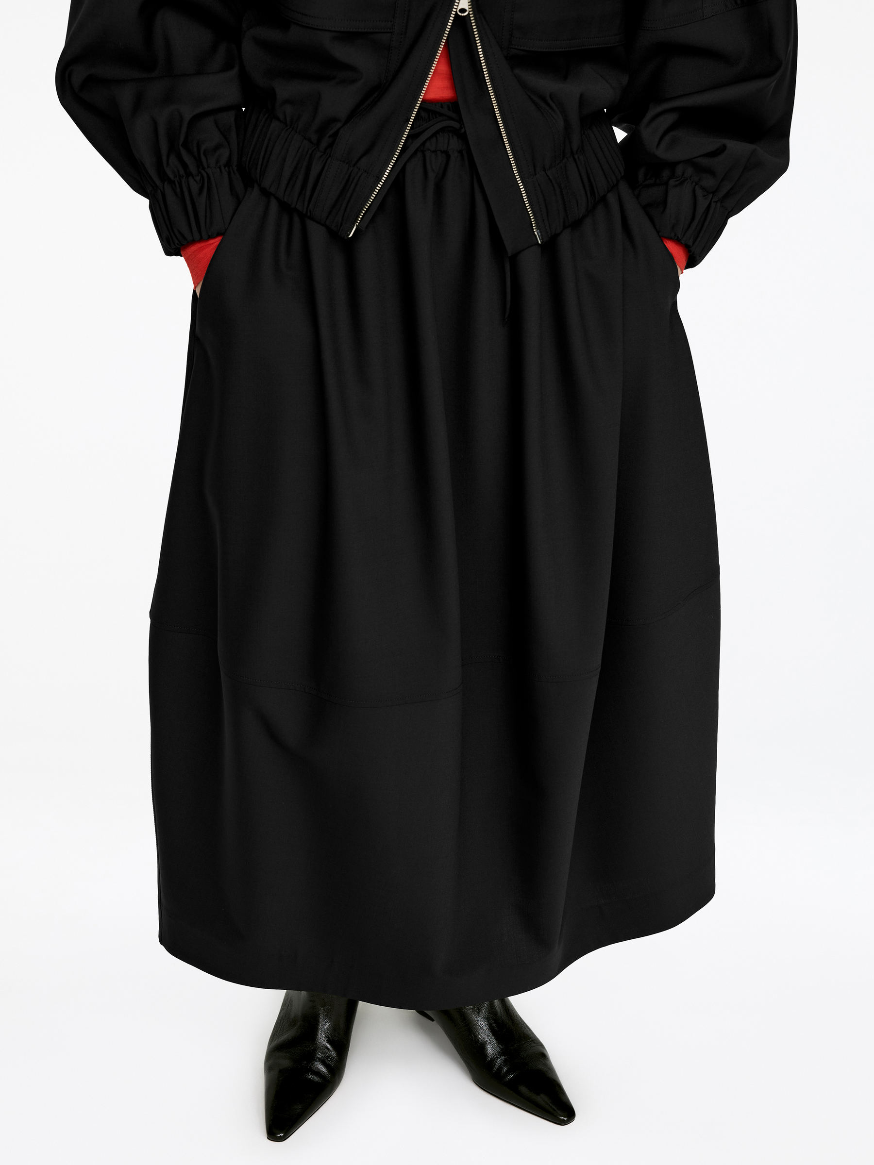 Jupe midi barrel - Noir - Regular fit - Femme - StillMedia/Lookbook - 4