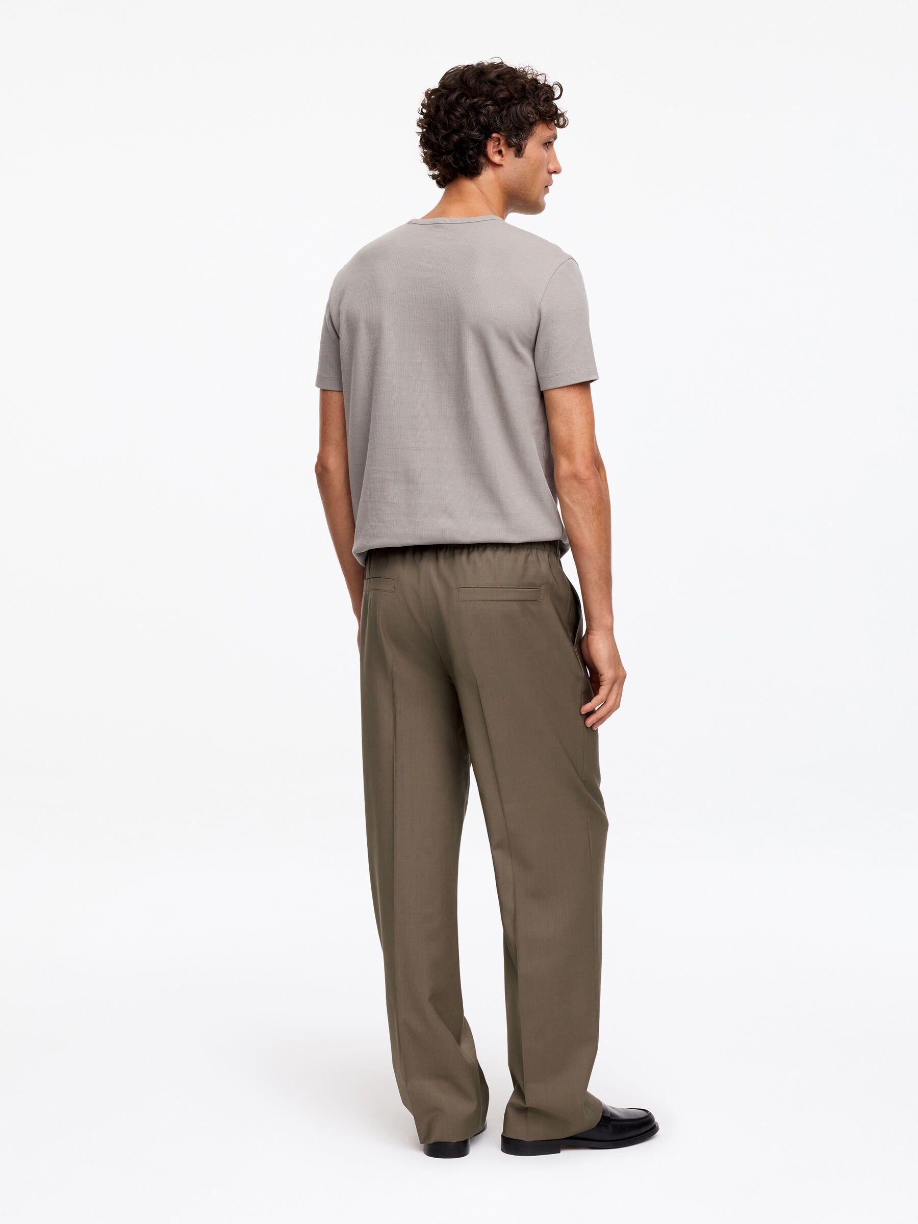 Weite Pull-on-Hose - Graubraun - Loose Fit - Men - StillMedia/Lookbook - 2