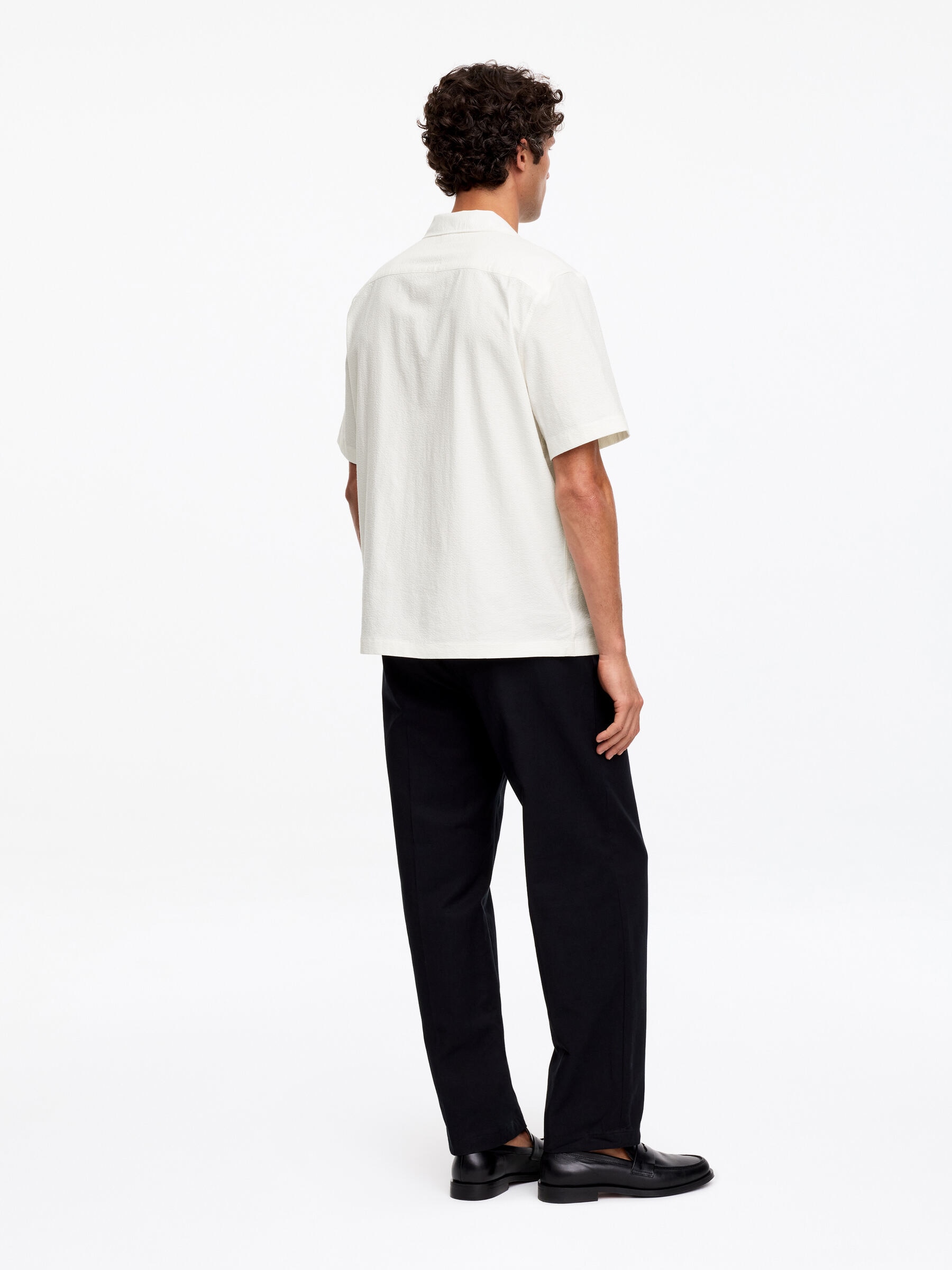 Seersucker Resort Shirt - Off White - Regular fit - Men - StillMedia/Lookbook - 3