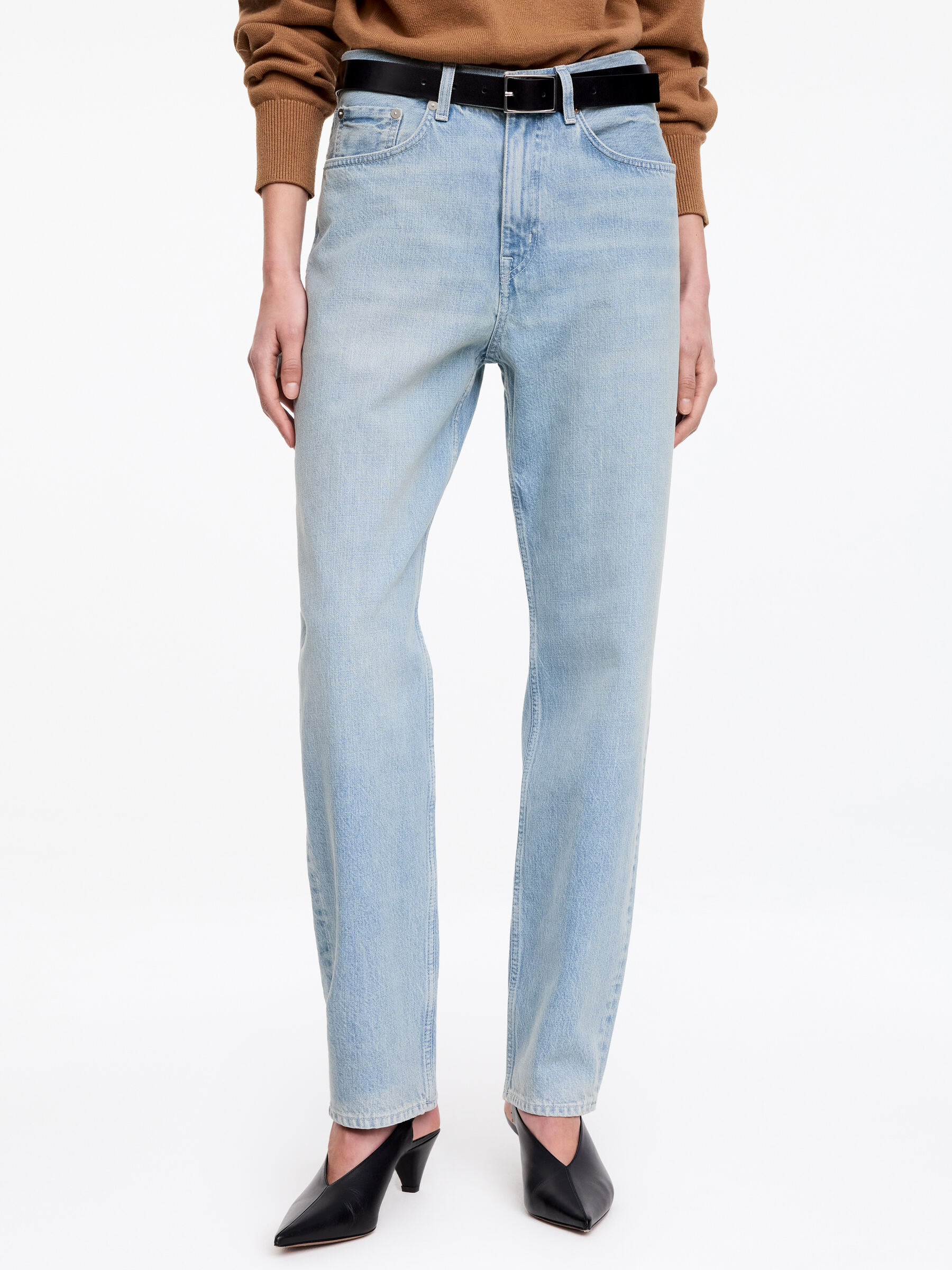VIOLET Tapered Jeans - Light Blue - Regular fit - Women - StillMedia/Lookbook - 2