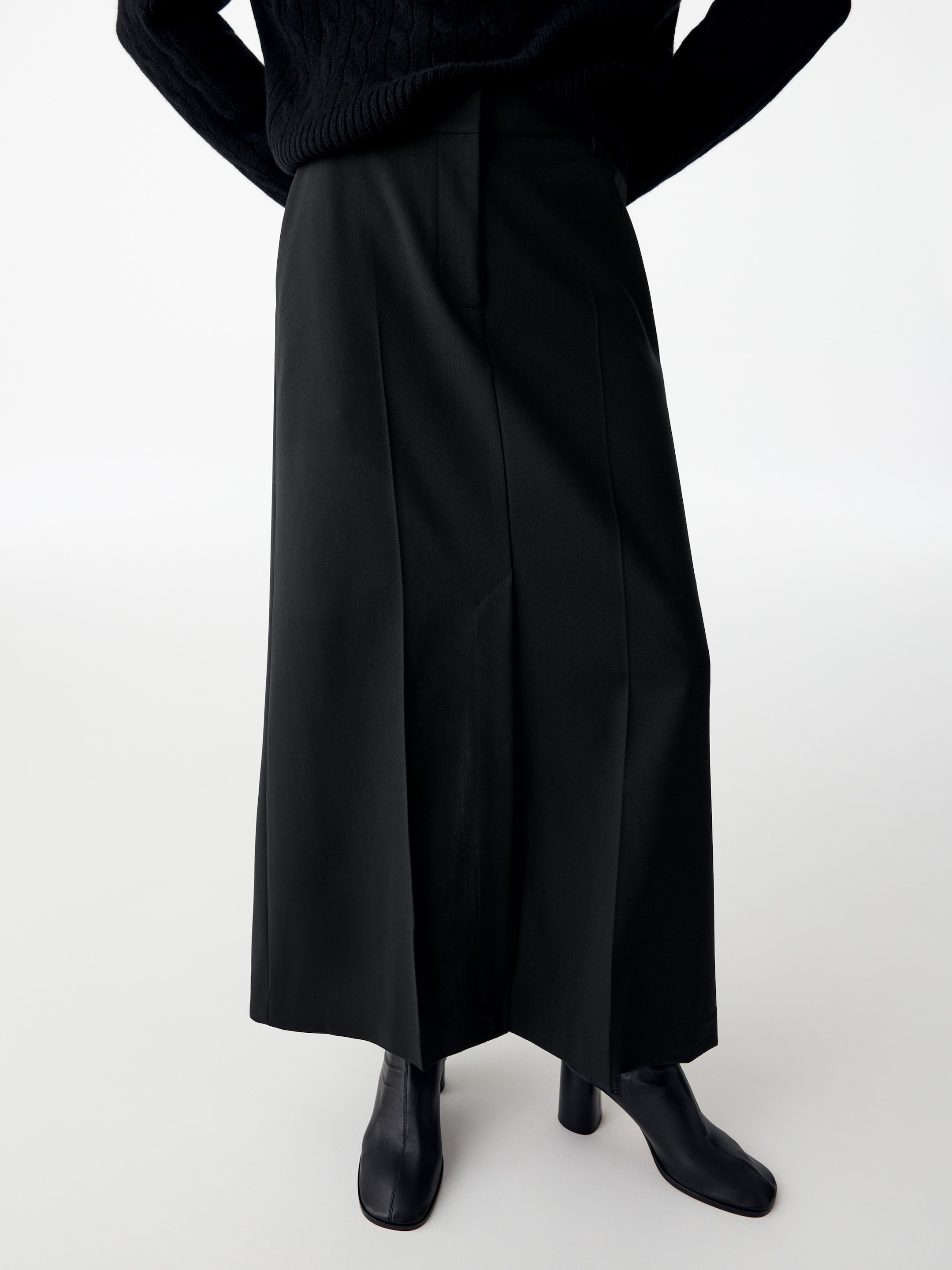 Long Tailored Skirt - Black - Regular fit - women - StillMedia/Lookbook - 8
