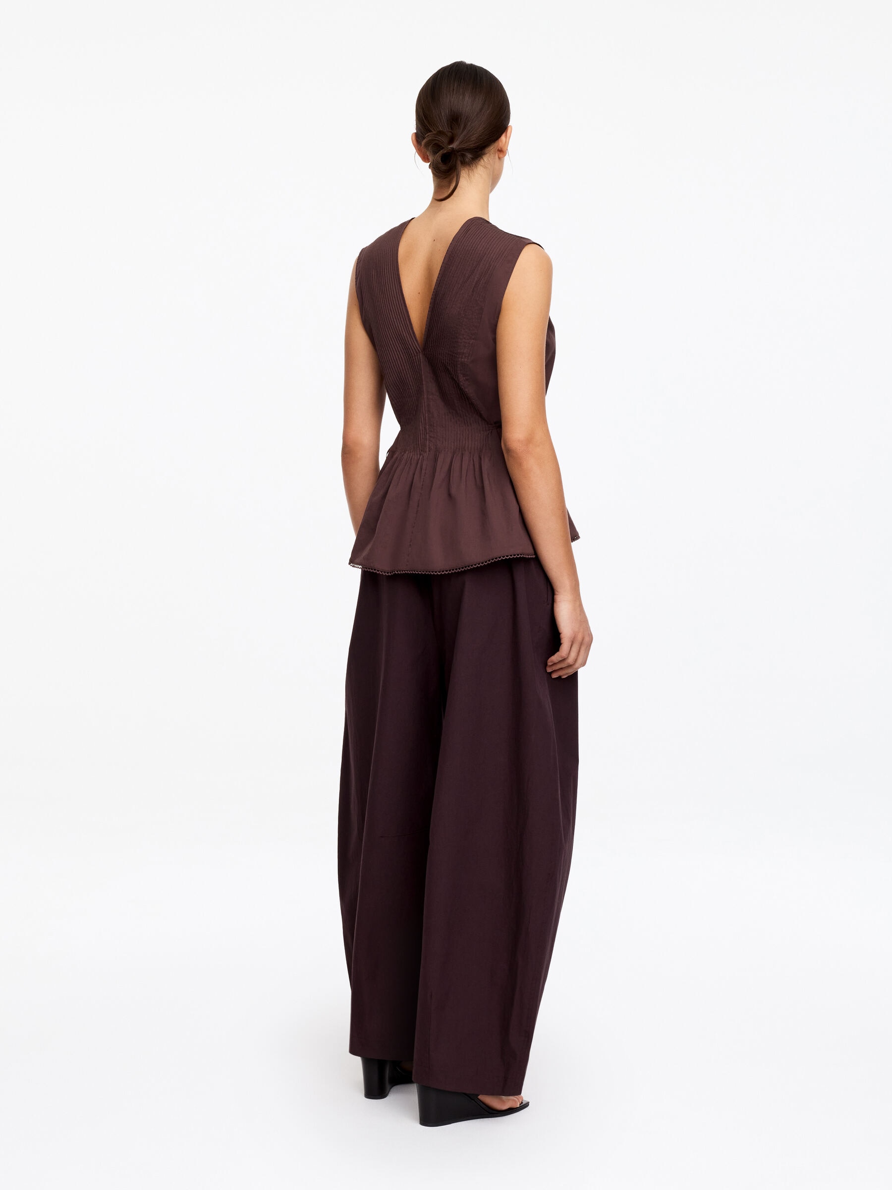 Haut à plis surpiqués - Marron - Regular fit - Femme - StillMedia/Lookbook - 2