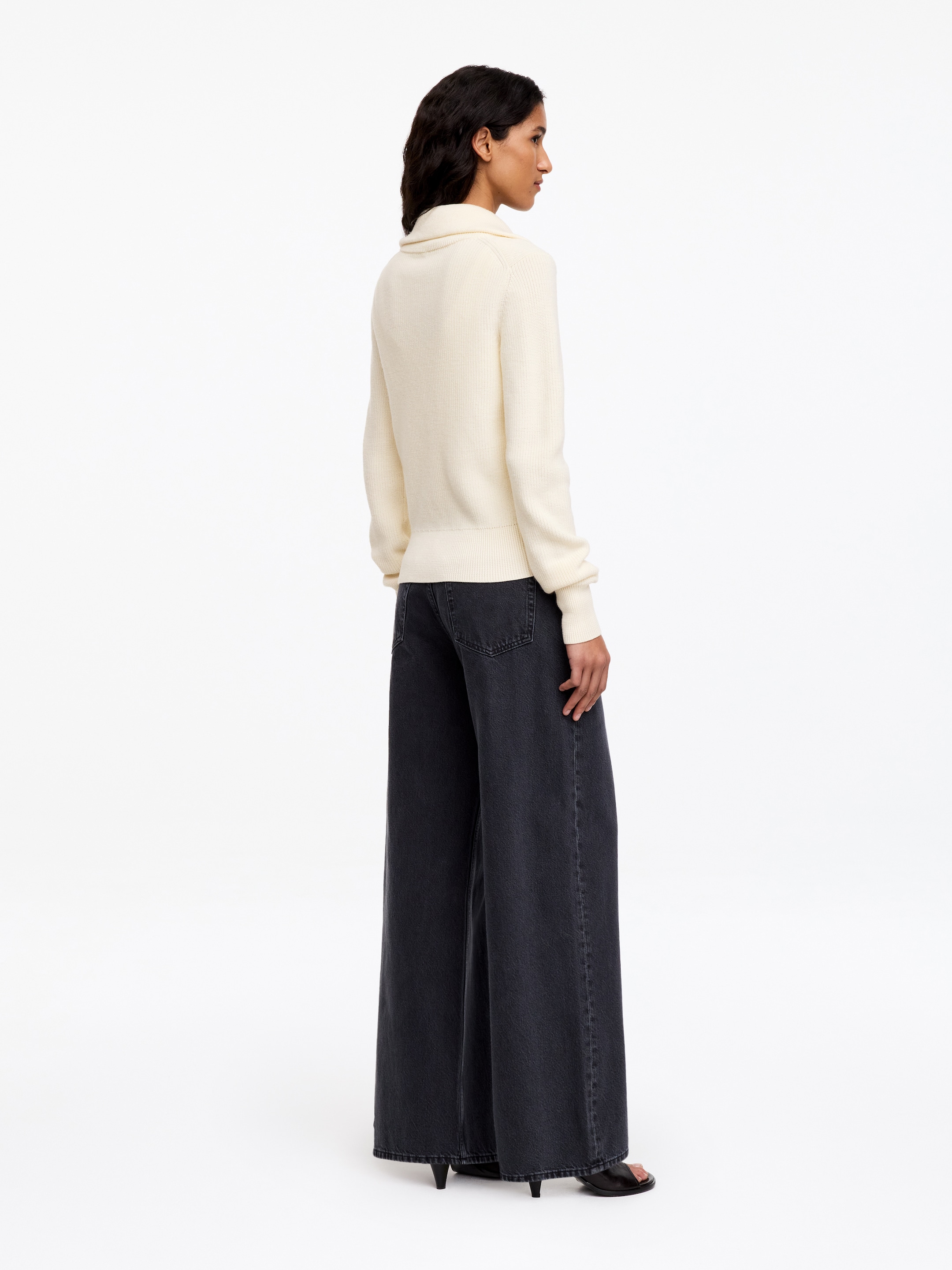 Wool-Cotton Zip Cardigan - Off White - Regular fit - Women - StillMedia/Lookbook - 10