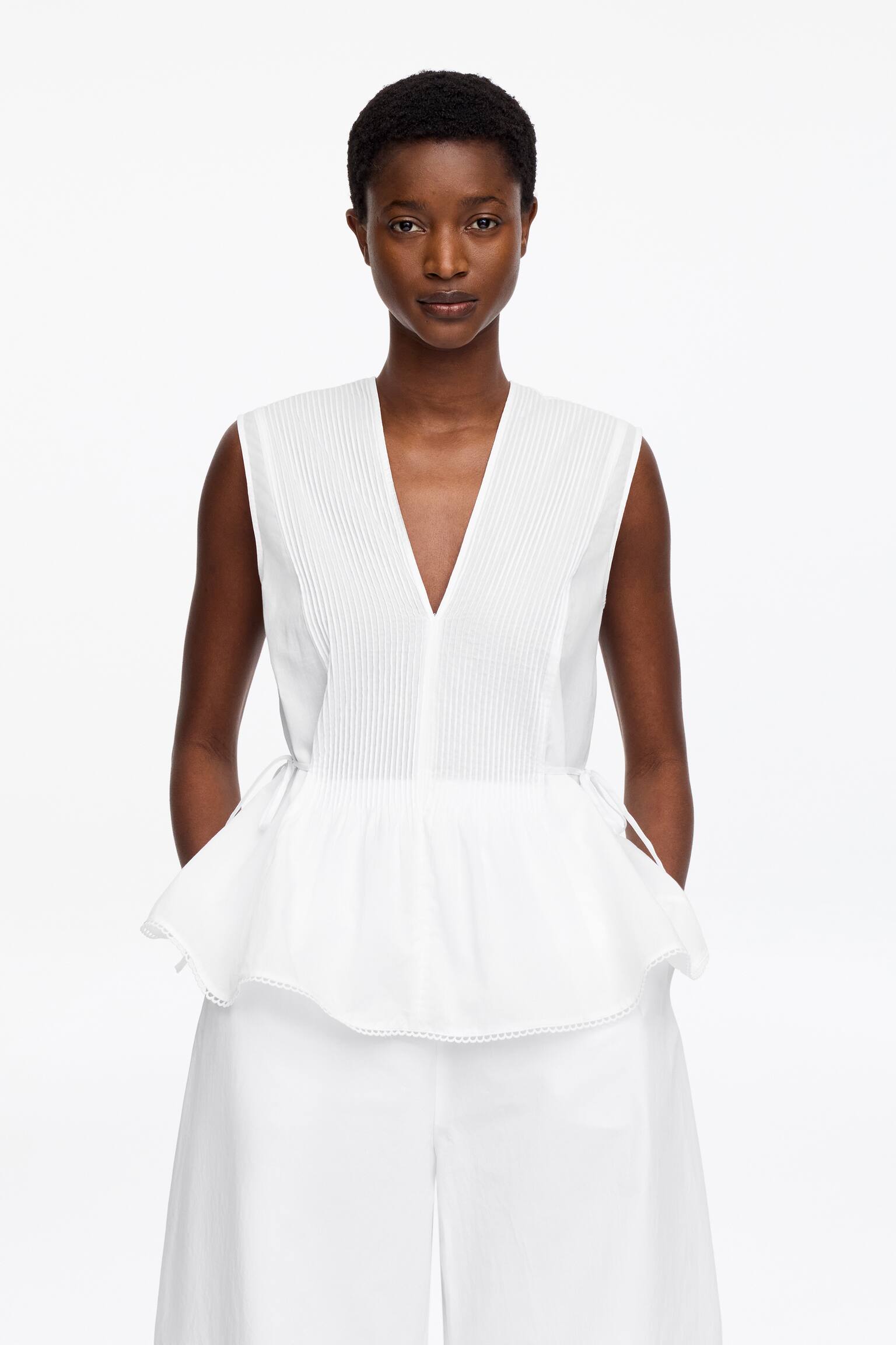 Top con nervature - Bianco/Nero - 1