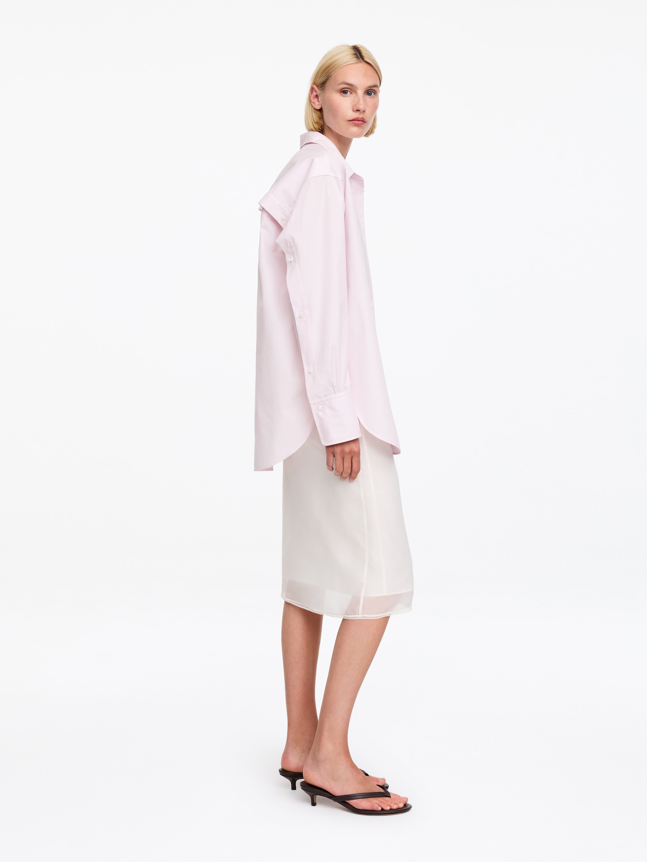 ARKET and Laila Gohar Button-Back Shirt - Light Pink - Loose fit - Women - StillMedia/Lookbook - 5