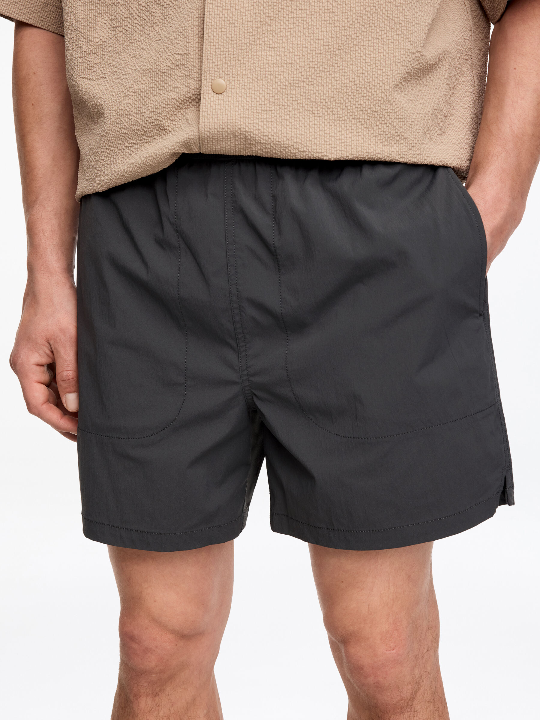 Lightweight Shorts - Grey - Regular fit - Men - StillMedia/Lookbook - 3